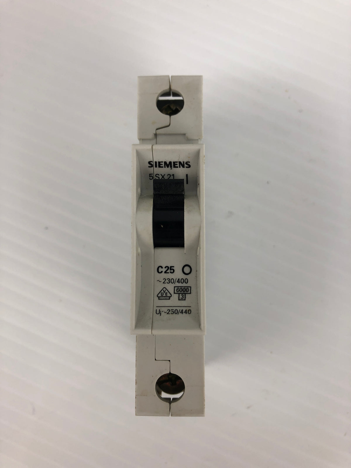 Siemens 5SX21 Circuit Breaker C25 277VAC 25A 1P