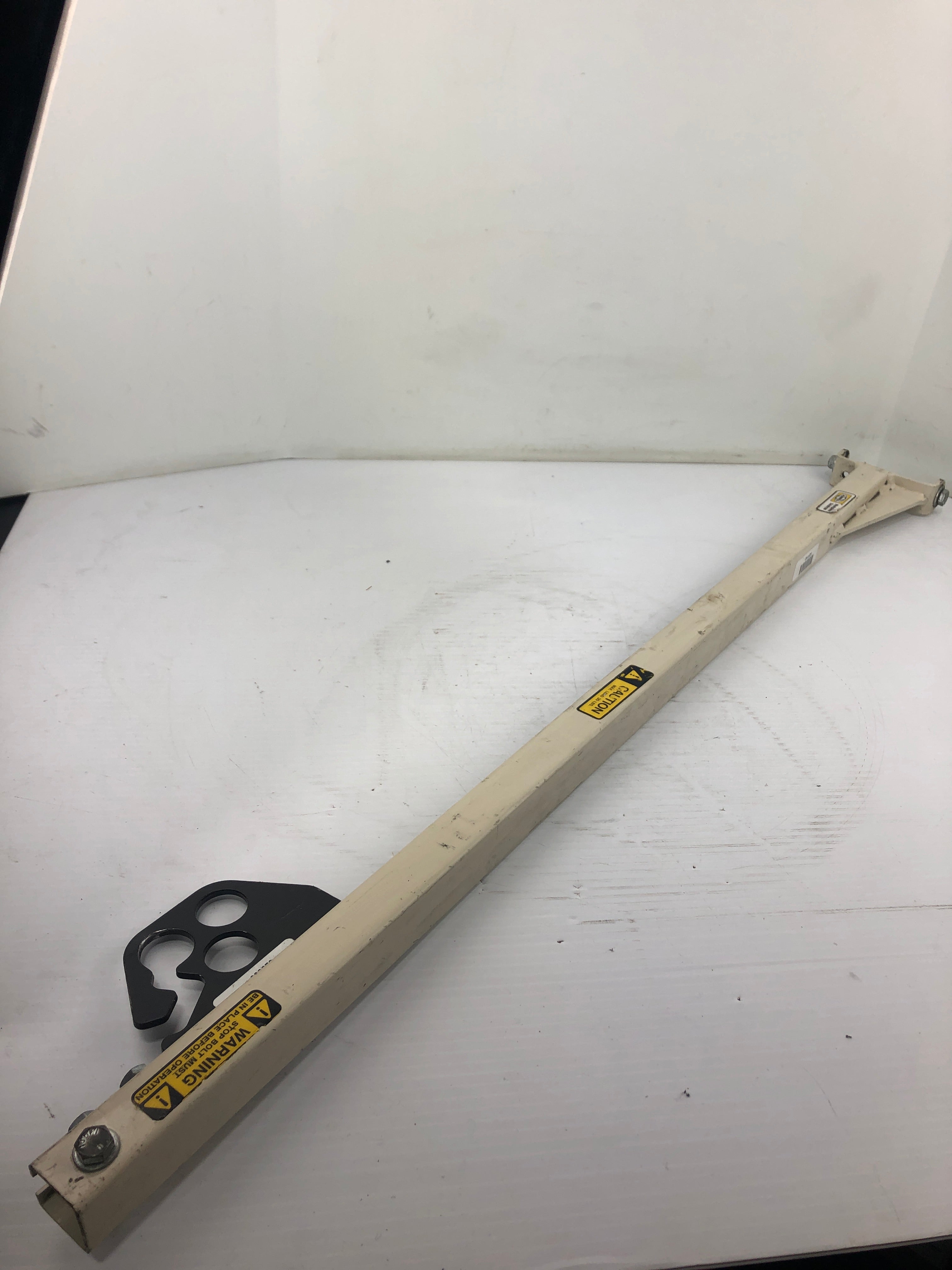 Hubbell 625193 Workplace Solutions Trolley 625330