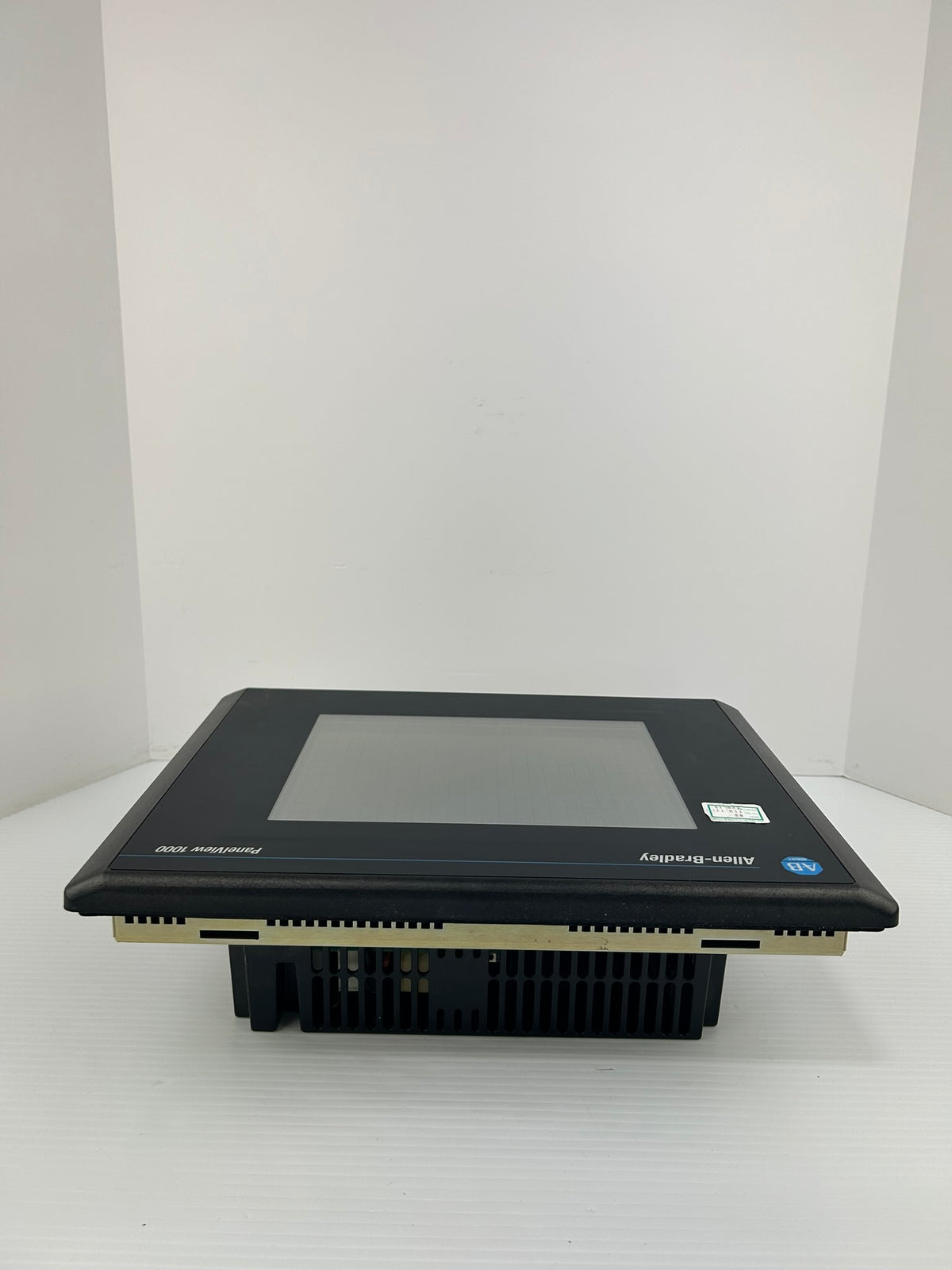 Allen-Bradley 2711-T10C15 PanelView 1000 Touch Screen HMI 10" Ser D Rev B TESTED