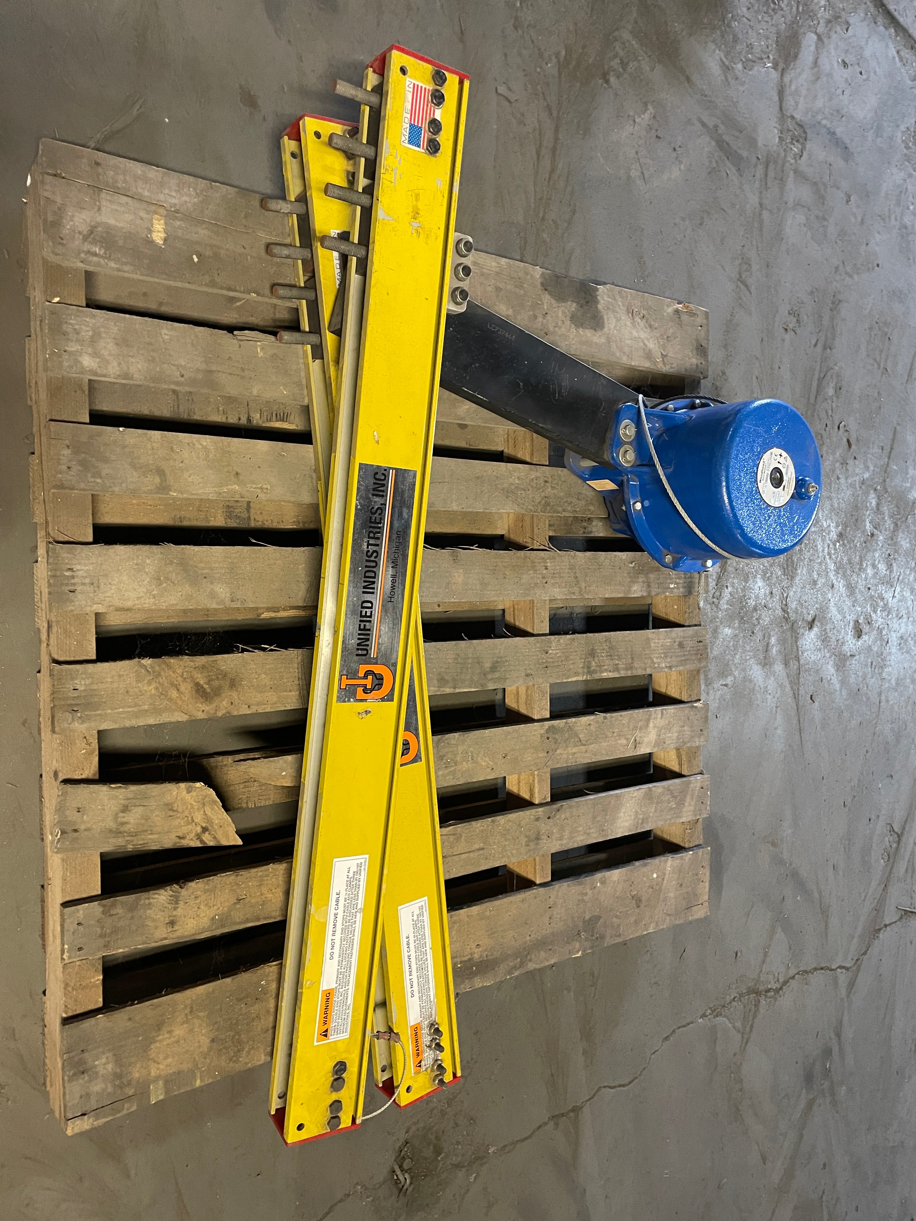 Woodhead 250LA Aero-Motive Molex Balancer Unified Industries Rail 234-250# 2014