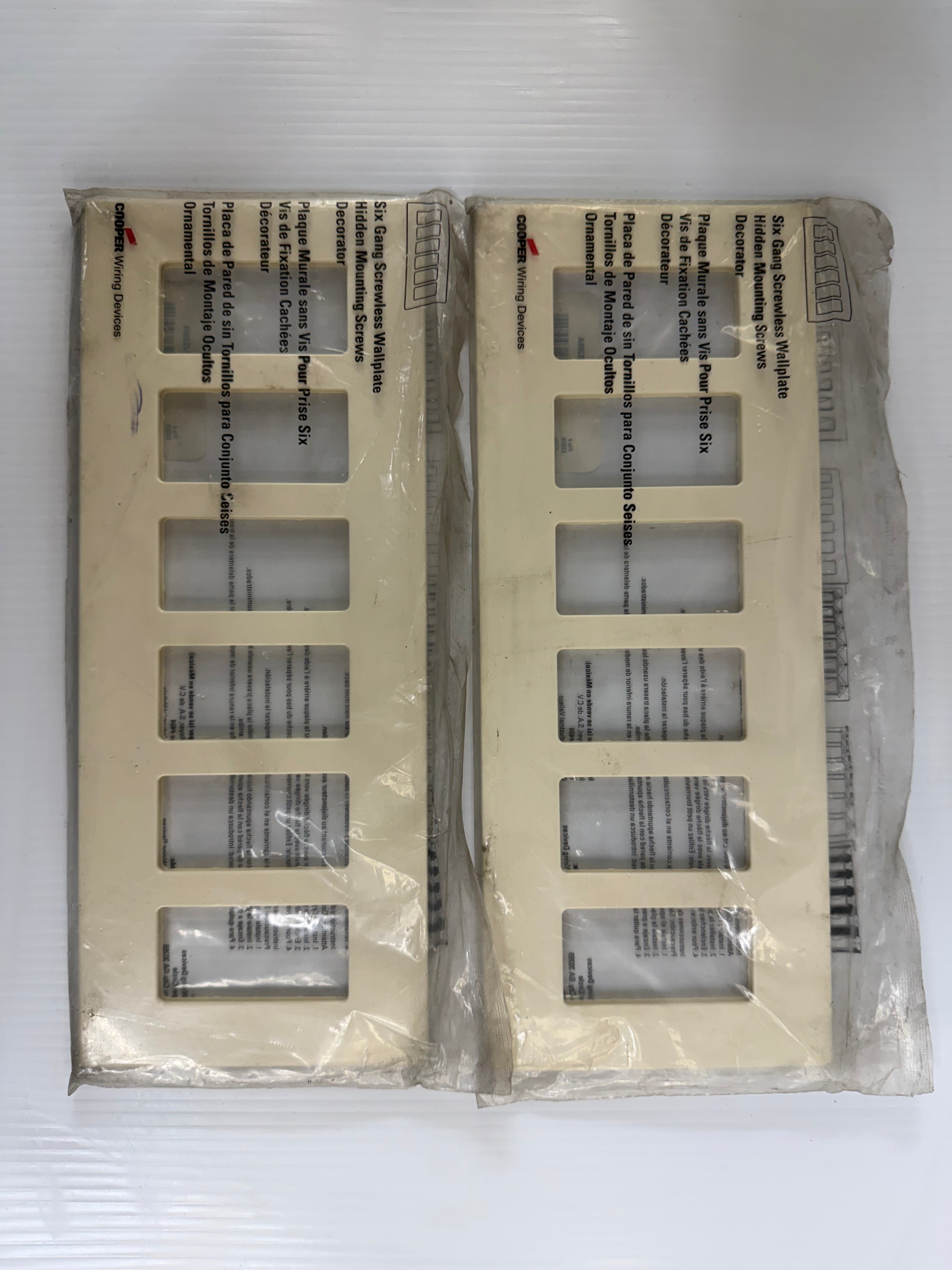 Cooper Wiring 6-Gang Screwless Wallplate Lot of 2 PJS266A