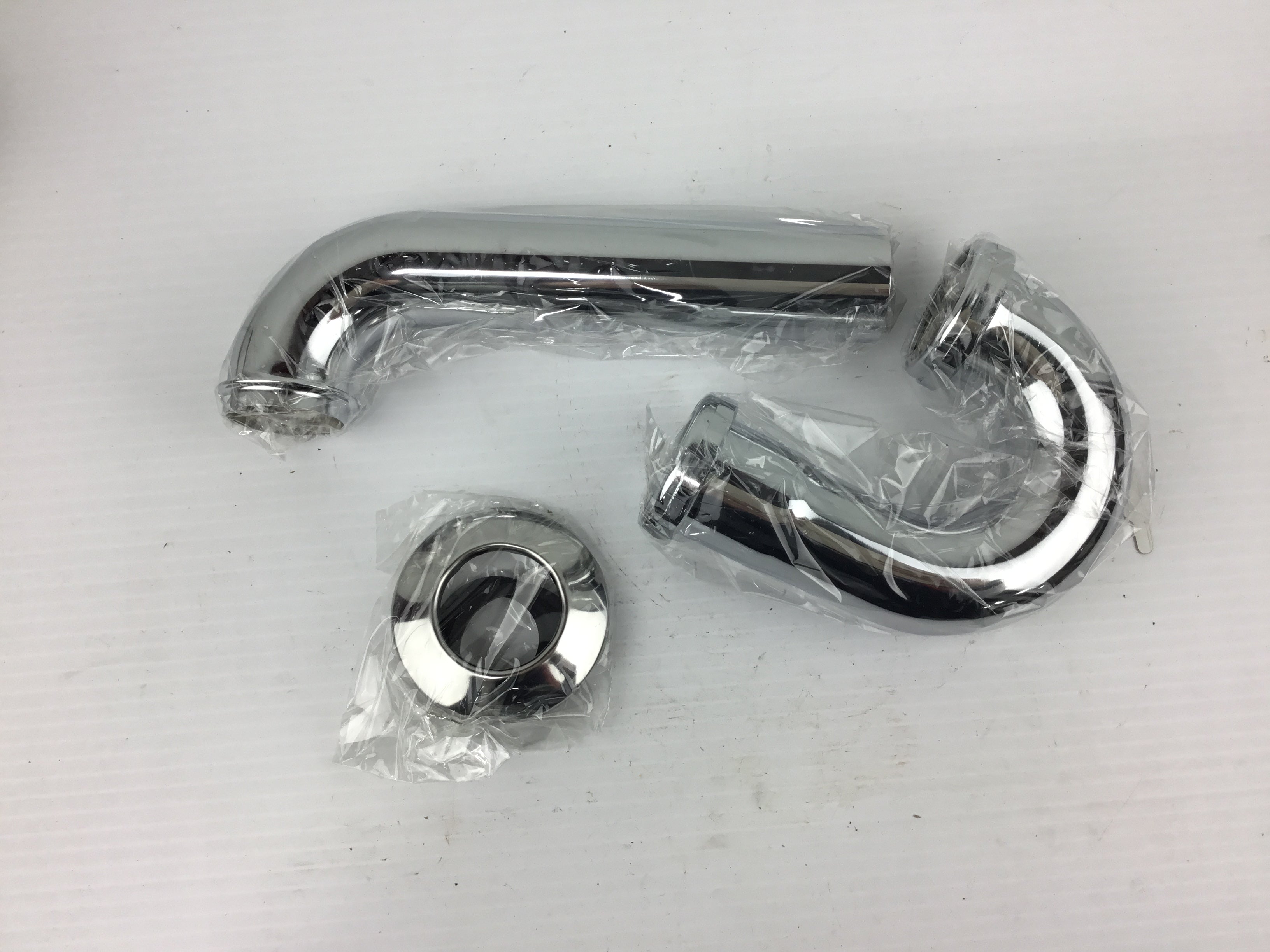 Pipe Wall Mount P-Trap 1PNL1 1-1/2"