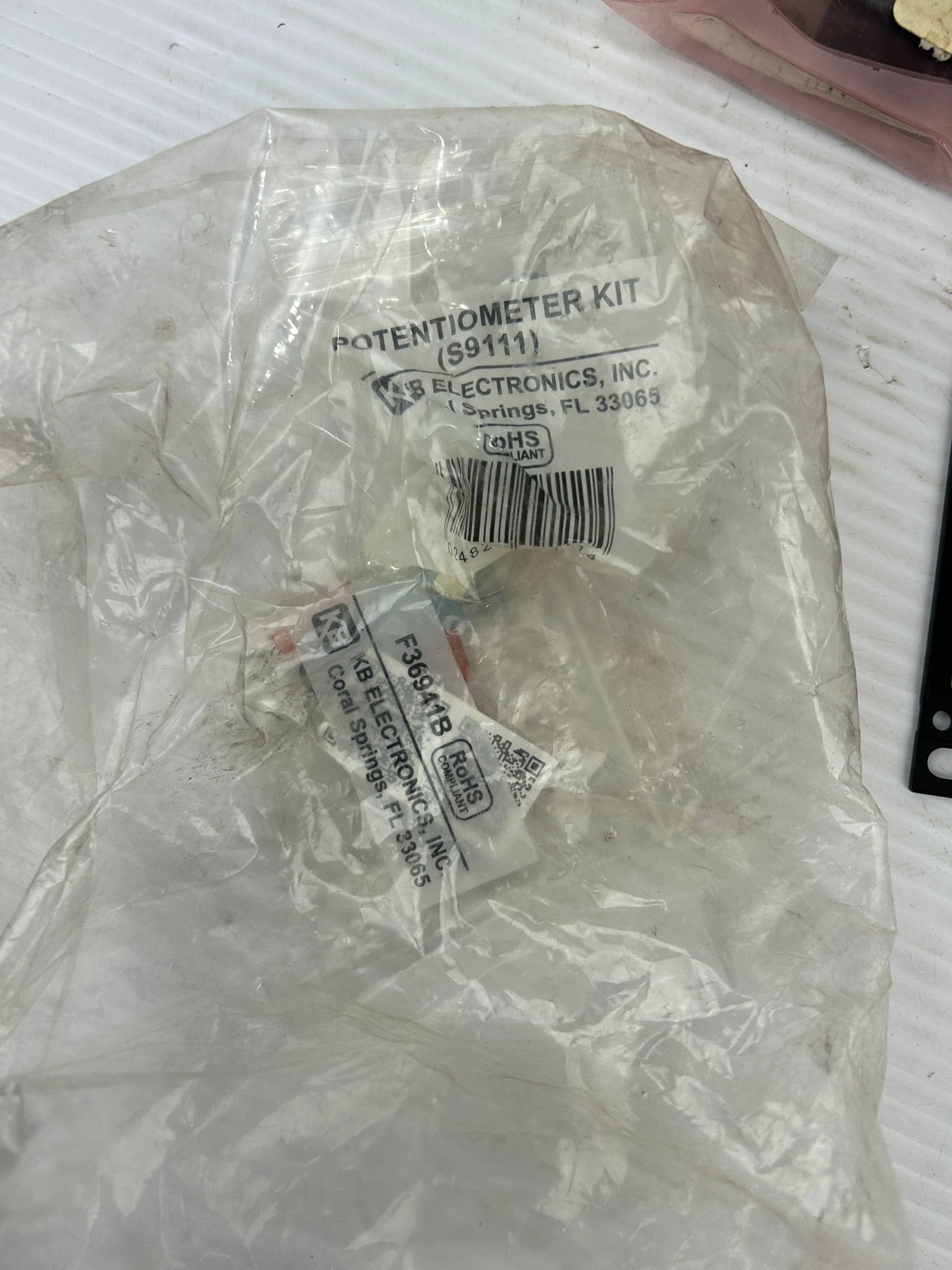 KB Electronics KBMG-212D DC Motor Drive 8831J 115/230VAC Ultracompact Regen
