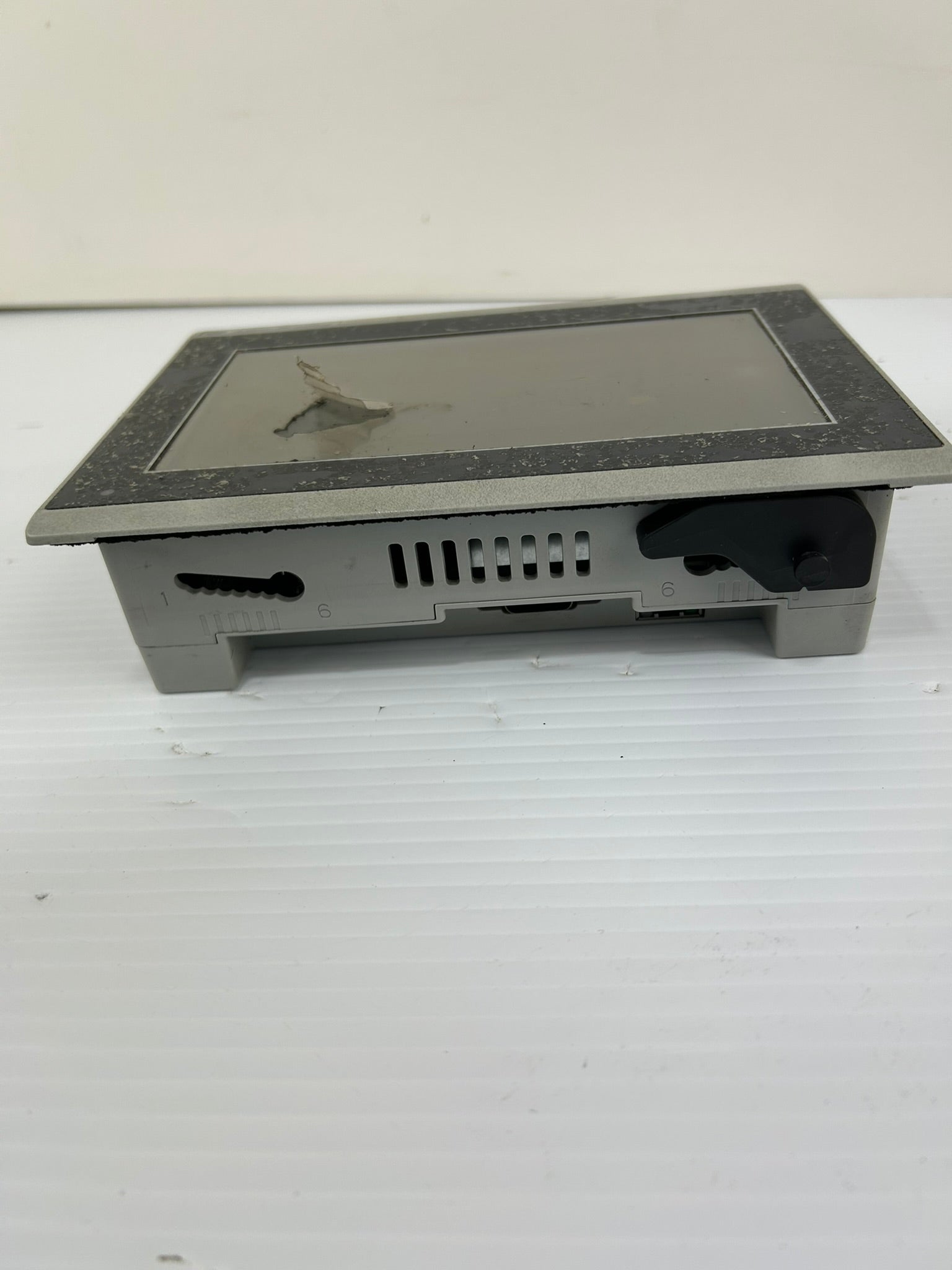 Allen-Bradley 2711R-T7T PanelView 800 7" HMI Touchscreen Terminal 24VDC