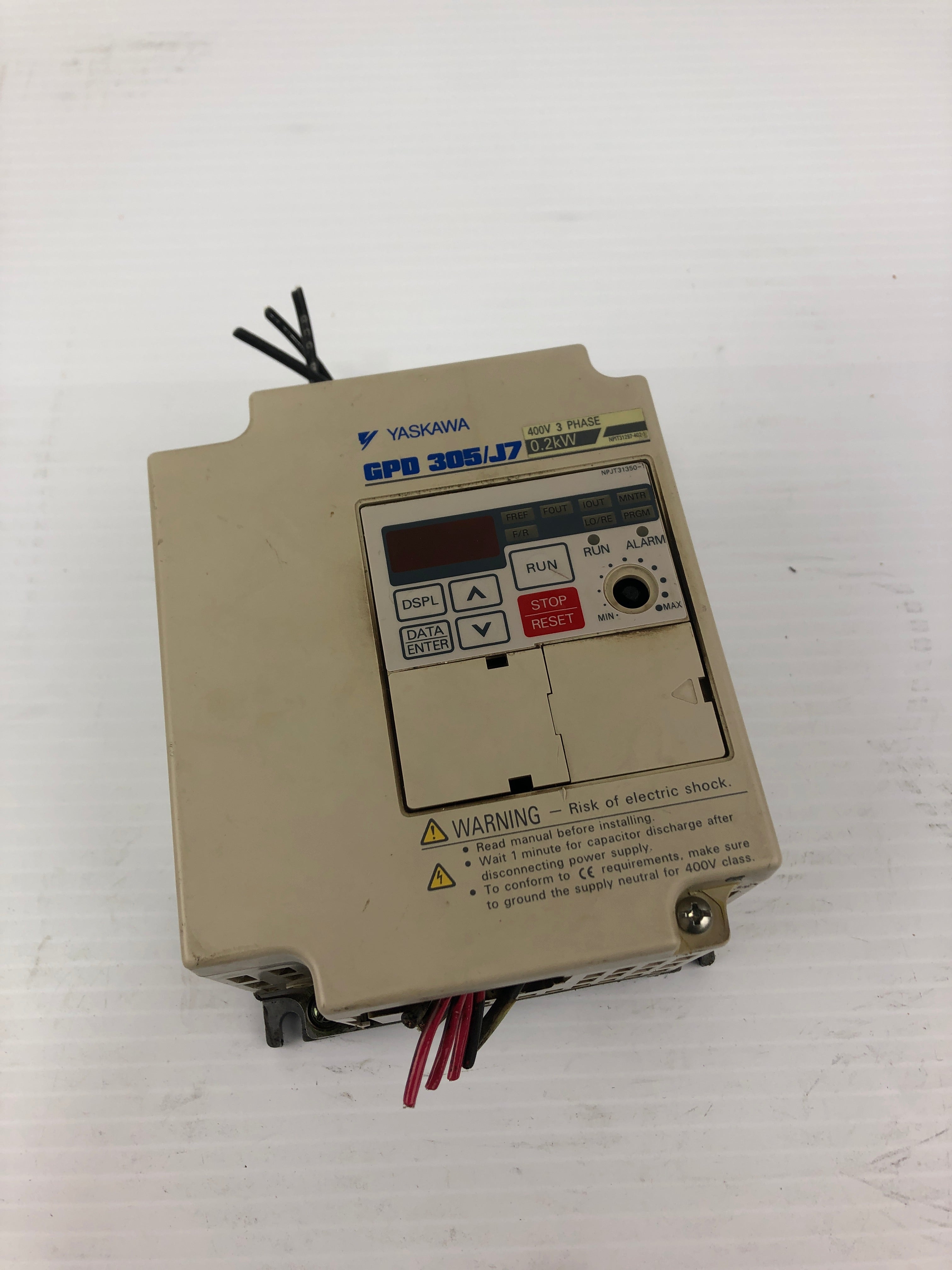 Yaskawa CIMR-J7AM40P2 Servo Drive GPD 305/J7 400V 1.2-1.6A 3PH 0.2kW 0-400Hz