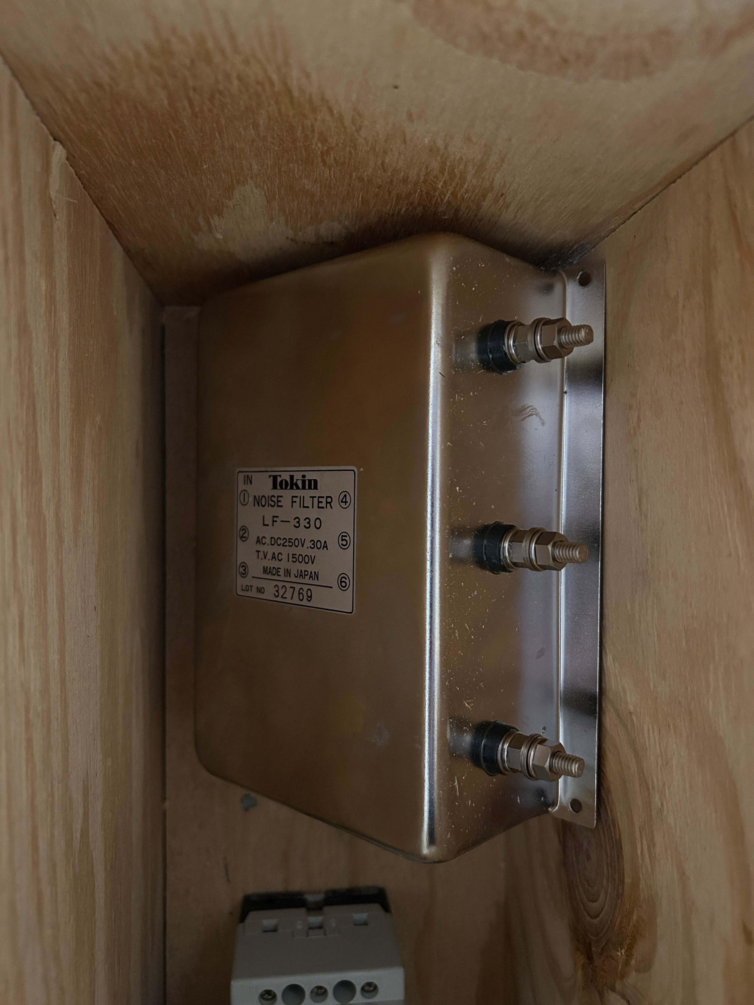 Ormec MCS-S33G:240 Servo Drive Assembly Breaker LF-330 Noise Filter SAC-SRDU