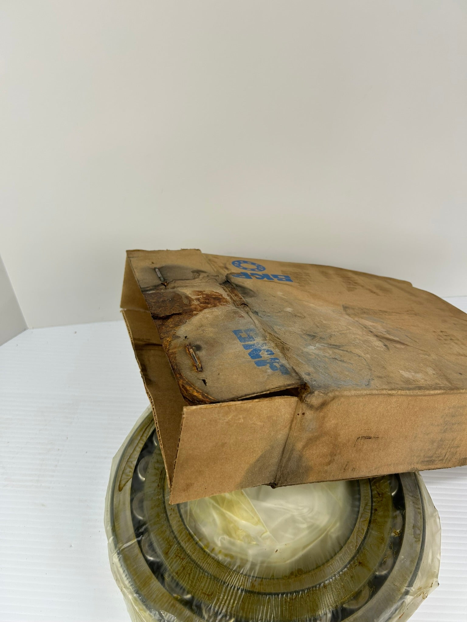 SKF 22228 CCK/W33 Roller Bearing 22228CCKW33