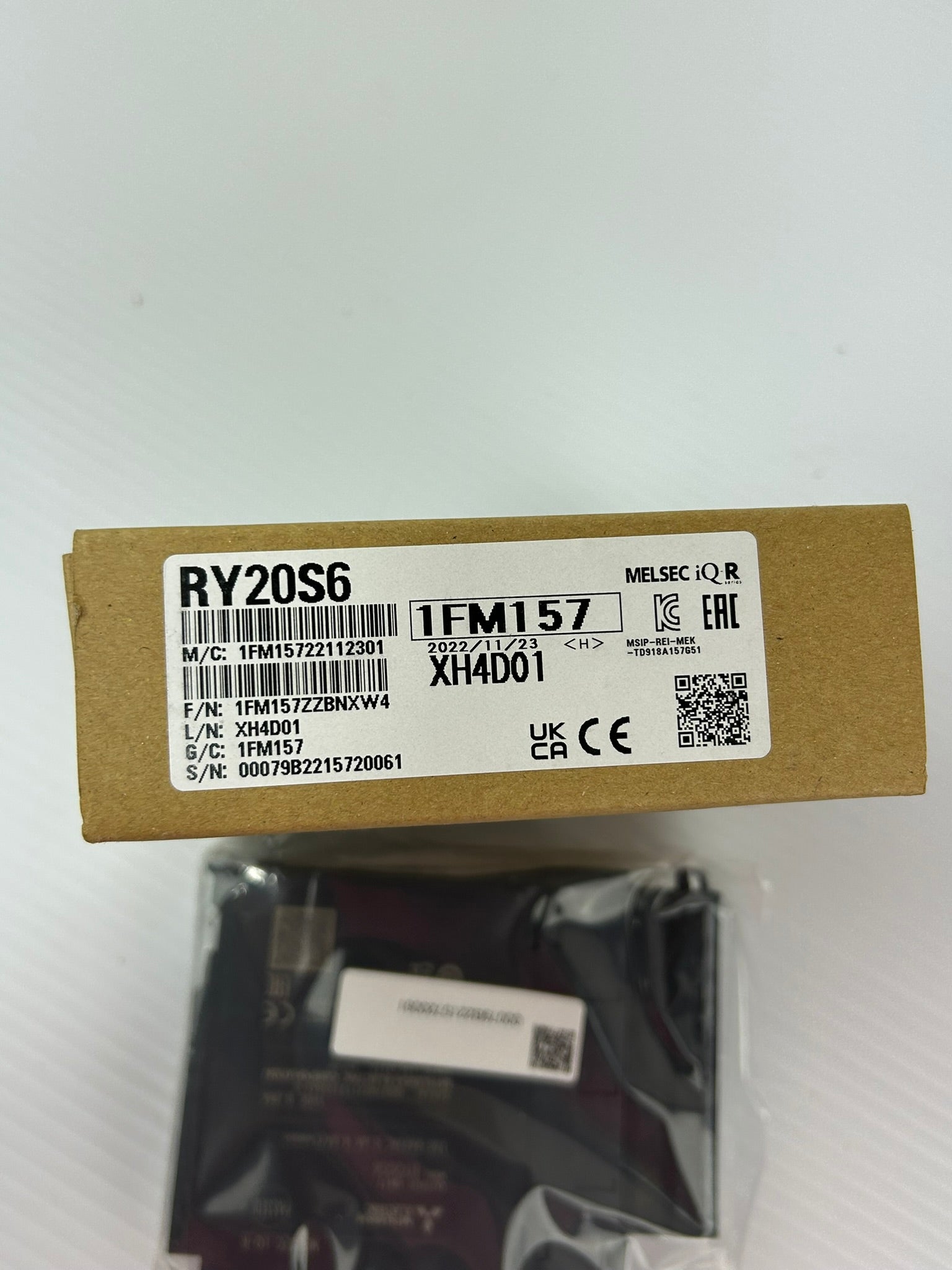 Mitsubishi RY20S6 MELSEC iQ-R 16-Point Relay Output Module PLC