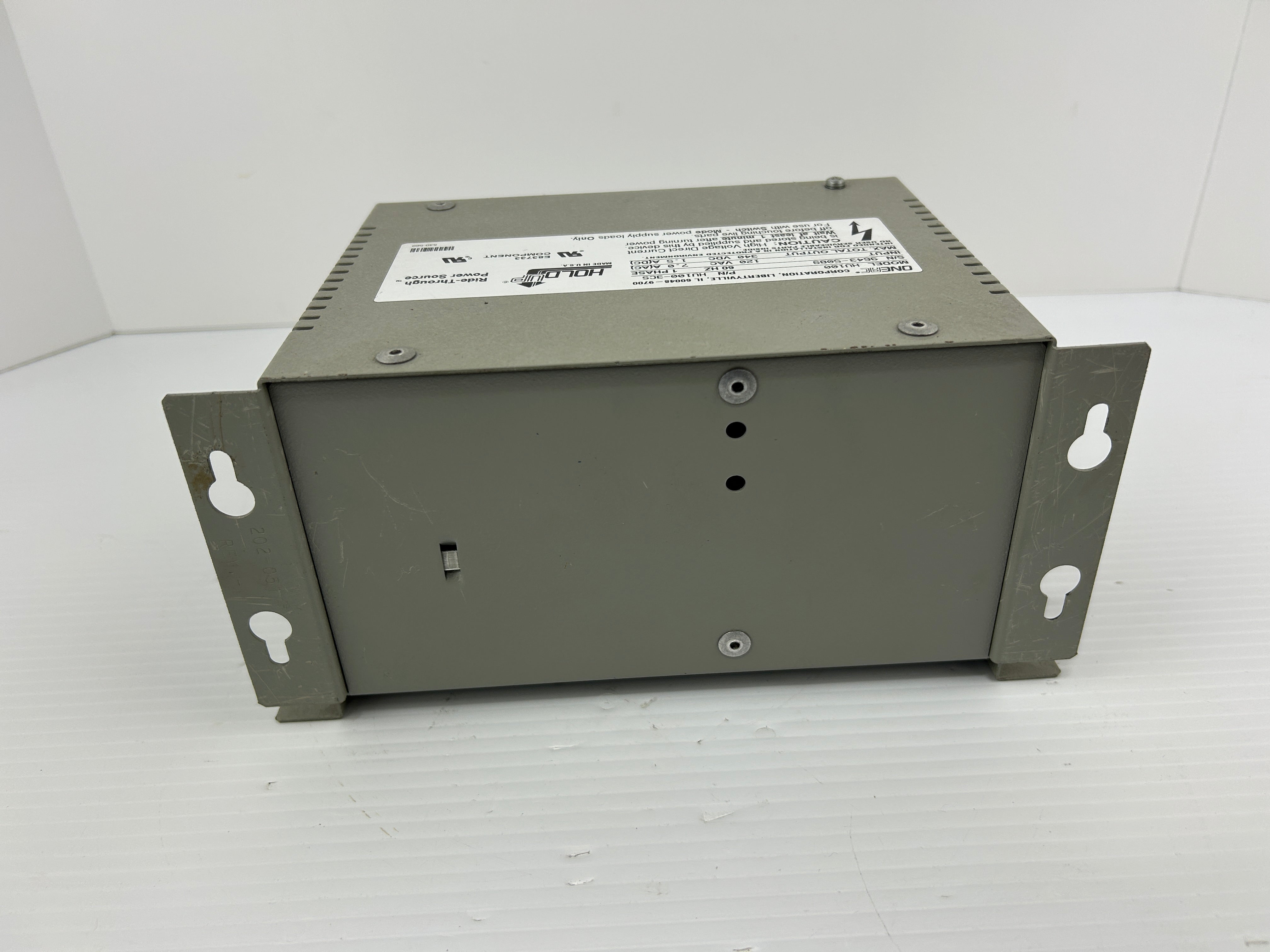 OneAC HU100 Ride-Through Power Source Power Supply Hold Up HU100-3CS