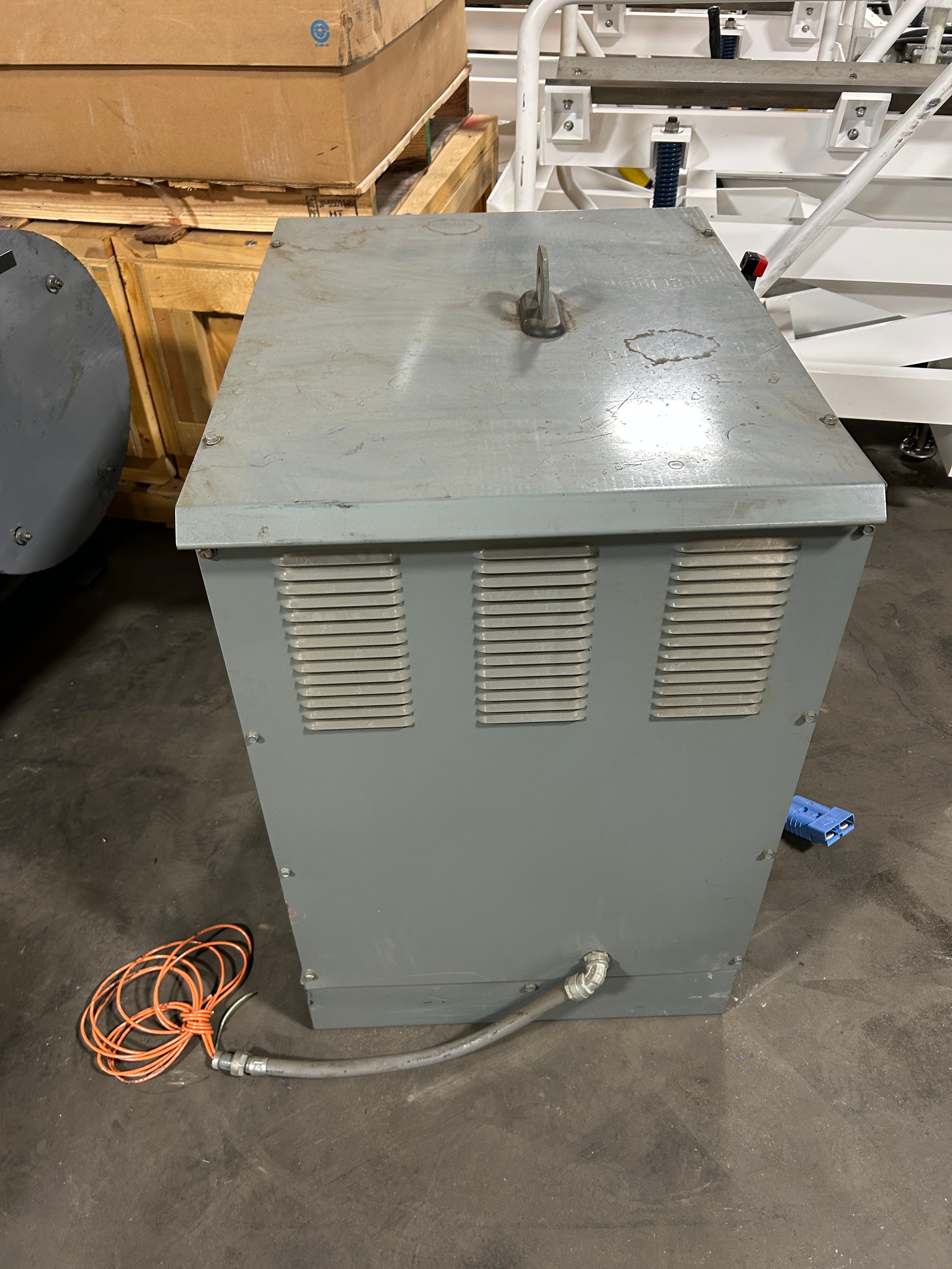 Hobart 3R18-1050MJIC Forklift Battery Charger 36V 3PH 18 Cell w/ Accu-Charge II