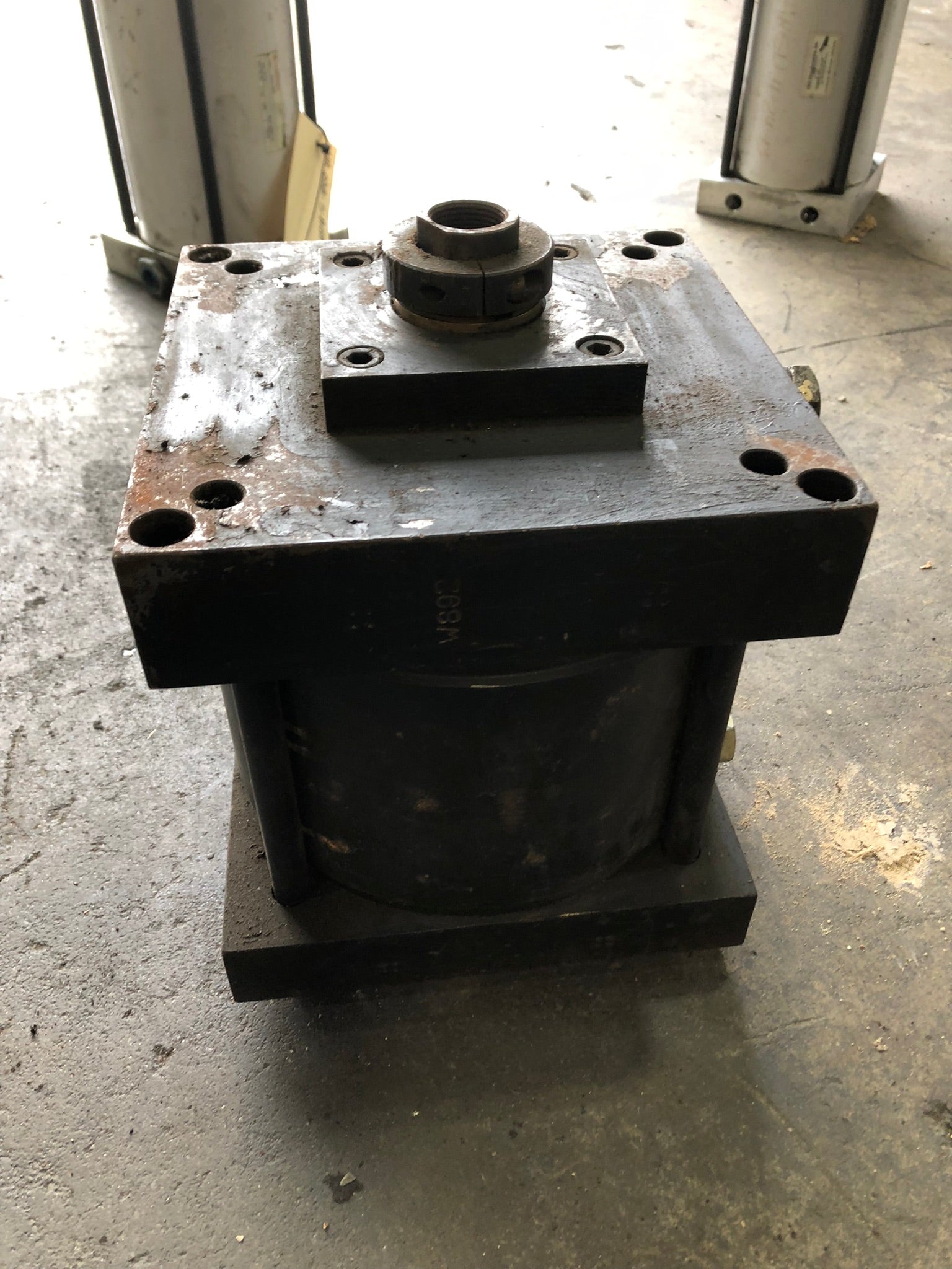 Parker W892 Hydraulic Cylinder