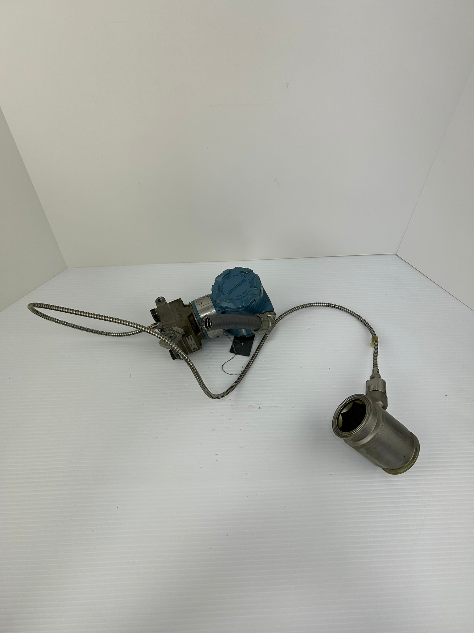 Rosemount 3051CG2A22A1AS1B4 Pressure Transmitter Sensor with Base Type D/G
