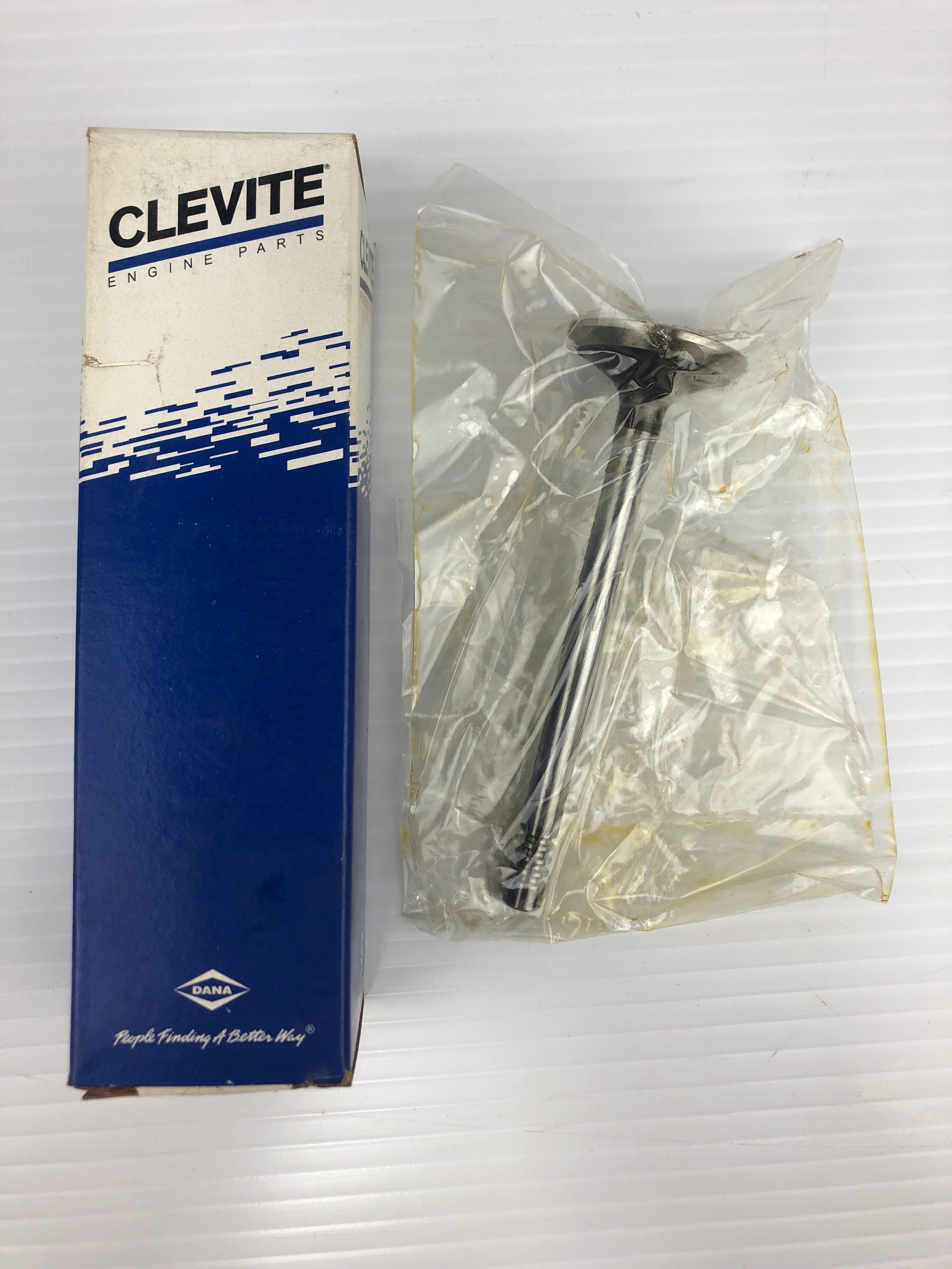 Clevite 2112701 Engine Exhaust Valve 211-2701 (1)