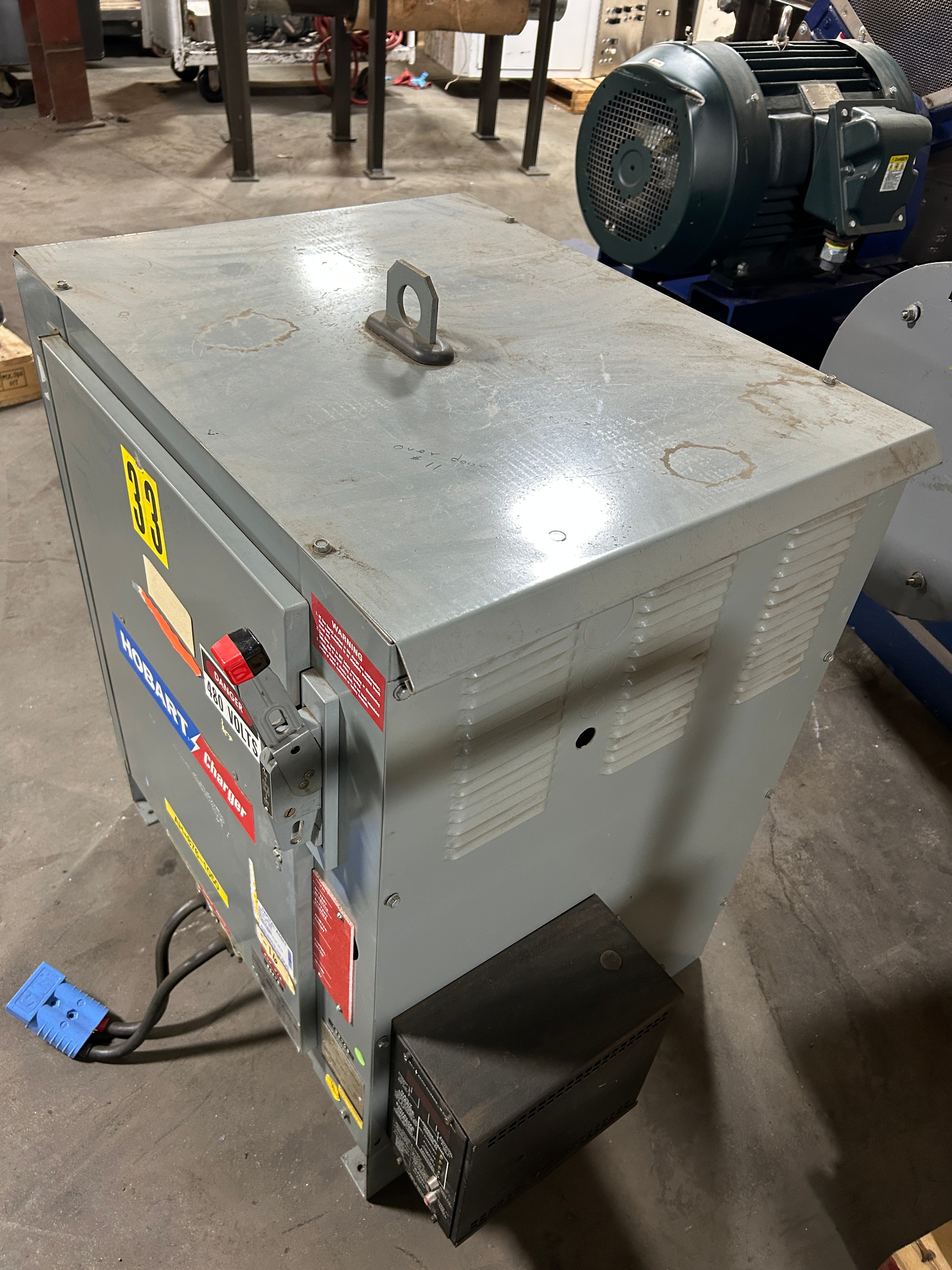 Hobart 3R18-1050MJIC Forklift Battery Charger 36V 3PH 18 Cell w/ Accu-Charge II