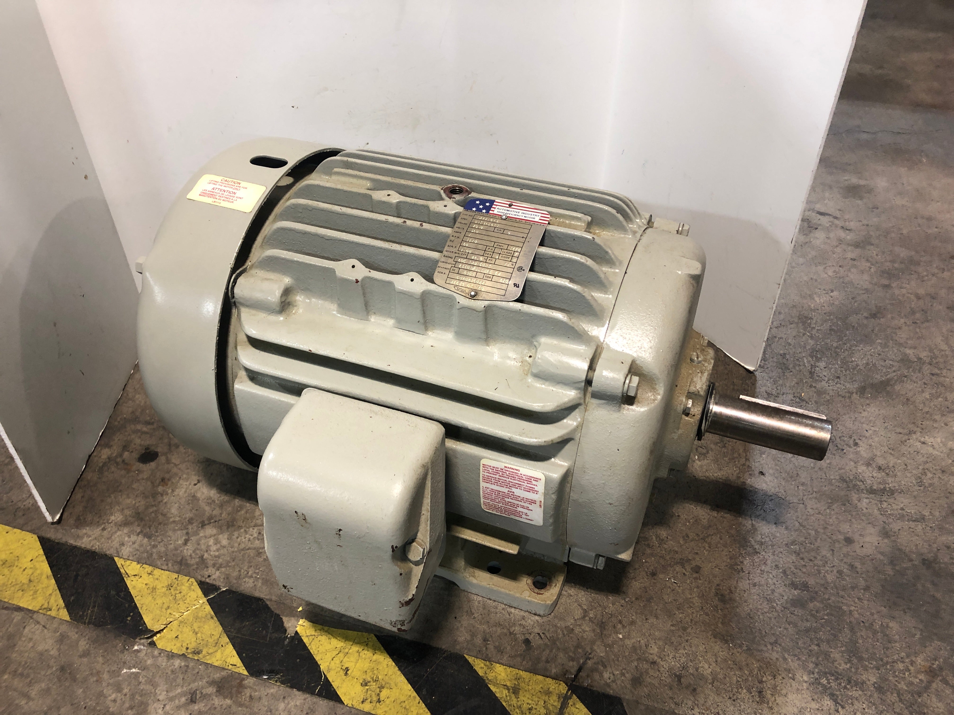 Baldor AM2275-4 High Efficiency Motor 5 HP 400 Volts 7 Amps 1170 RPM 3 PH