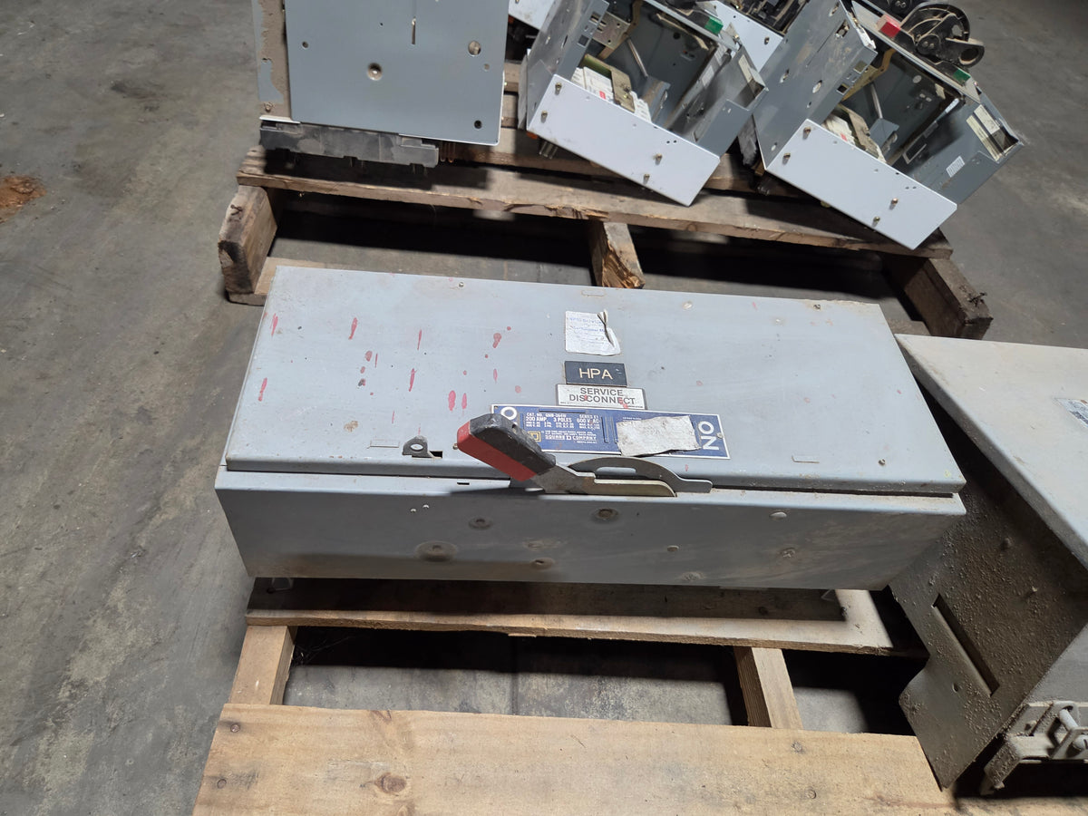 Square D QMB-364W Fusible Panelboard Switch Disconnect Series E1 200A 3P 600V