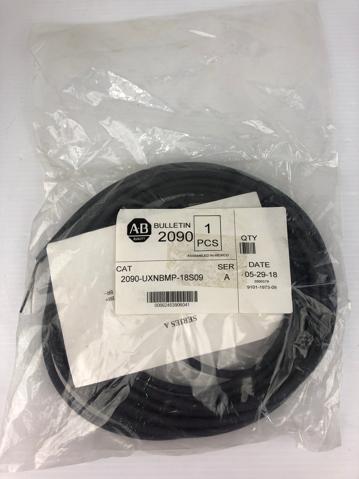 Allen Bradley 2090-UXNBMP-18S09 Brake Cable Series A Bulletin 2090 - US Shipping