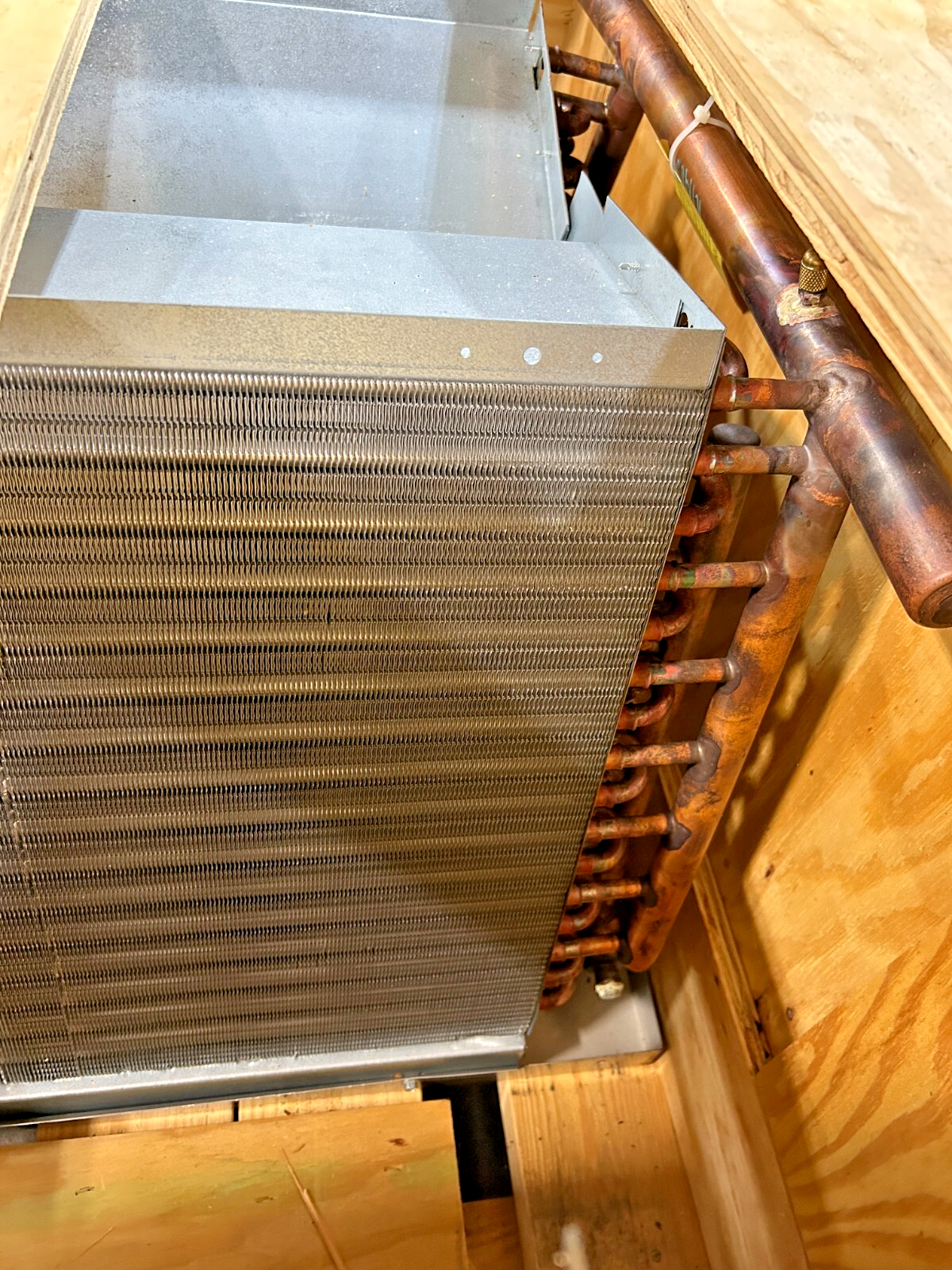 Liebert Corporation 5000-4 Condenser Coil 1D11456G6L