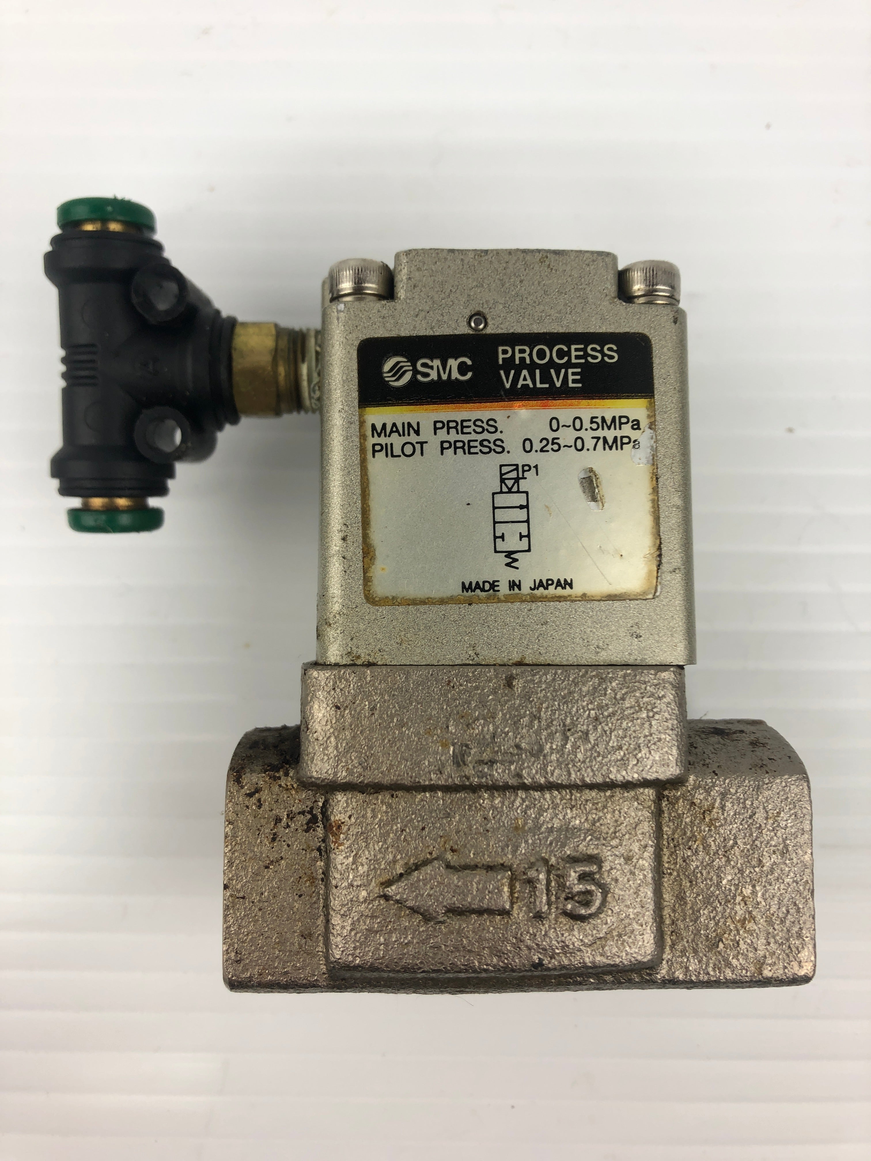 SMC VNC211A Process Valve with 15 mm Port and Tee Fitting
