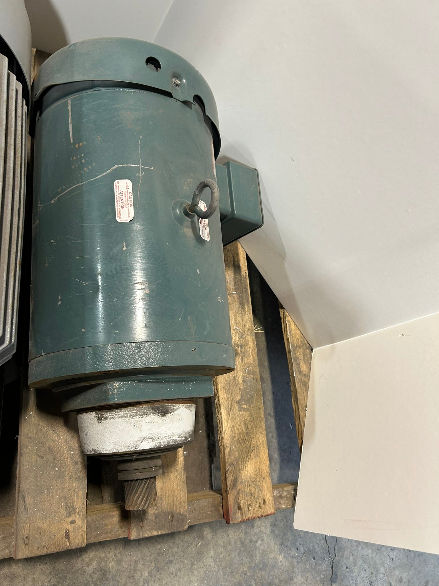 Baldor Relaince 094915 Industrial DC Motor 10 HP 1770 RPM 3PH D132S 37J776T849G1