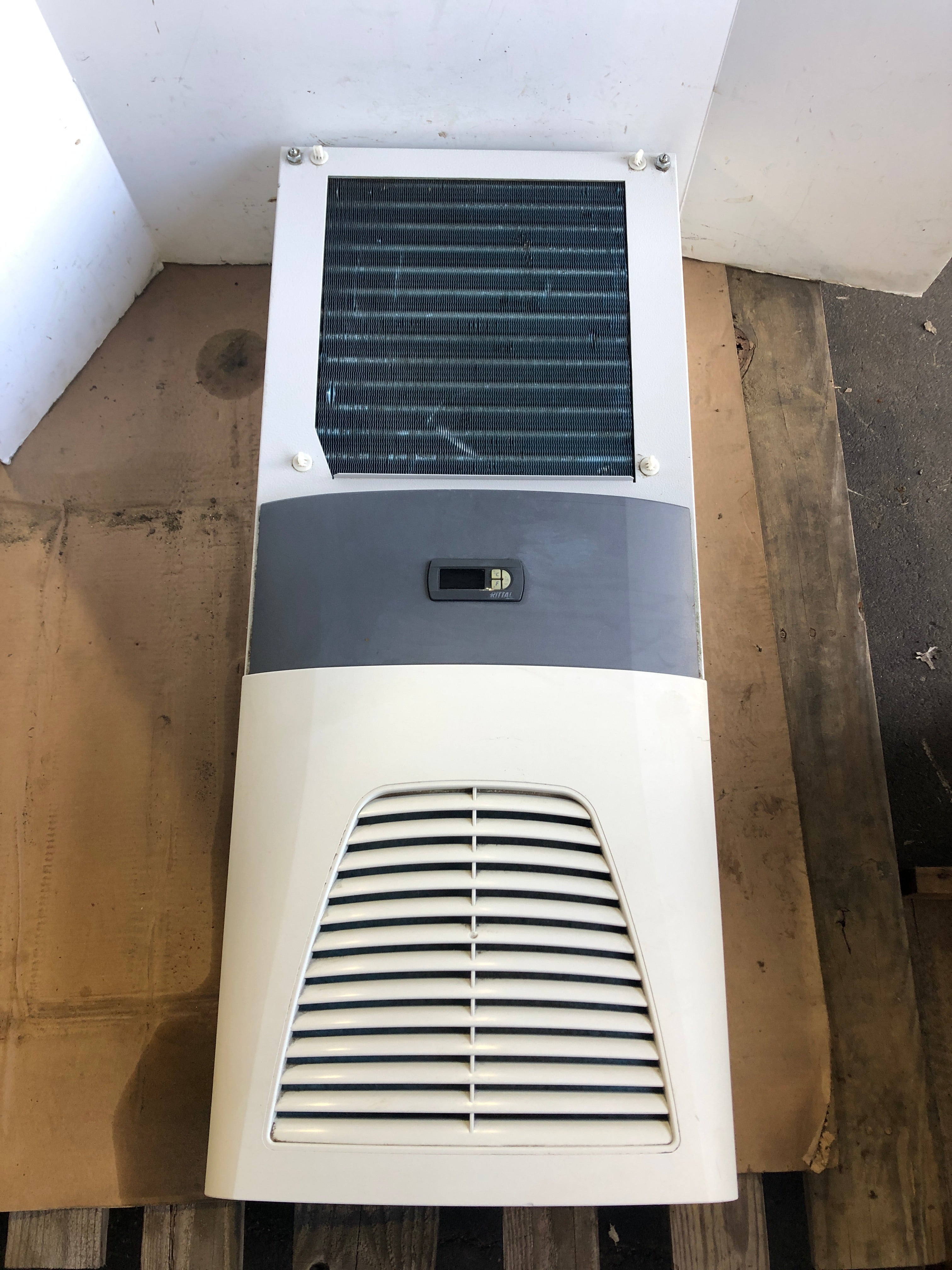 Rittal 3305540 Enclosure Cooling Unit 400-460V 50/60Hz 3PH