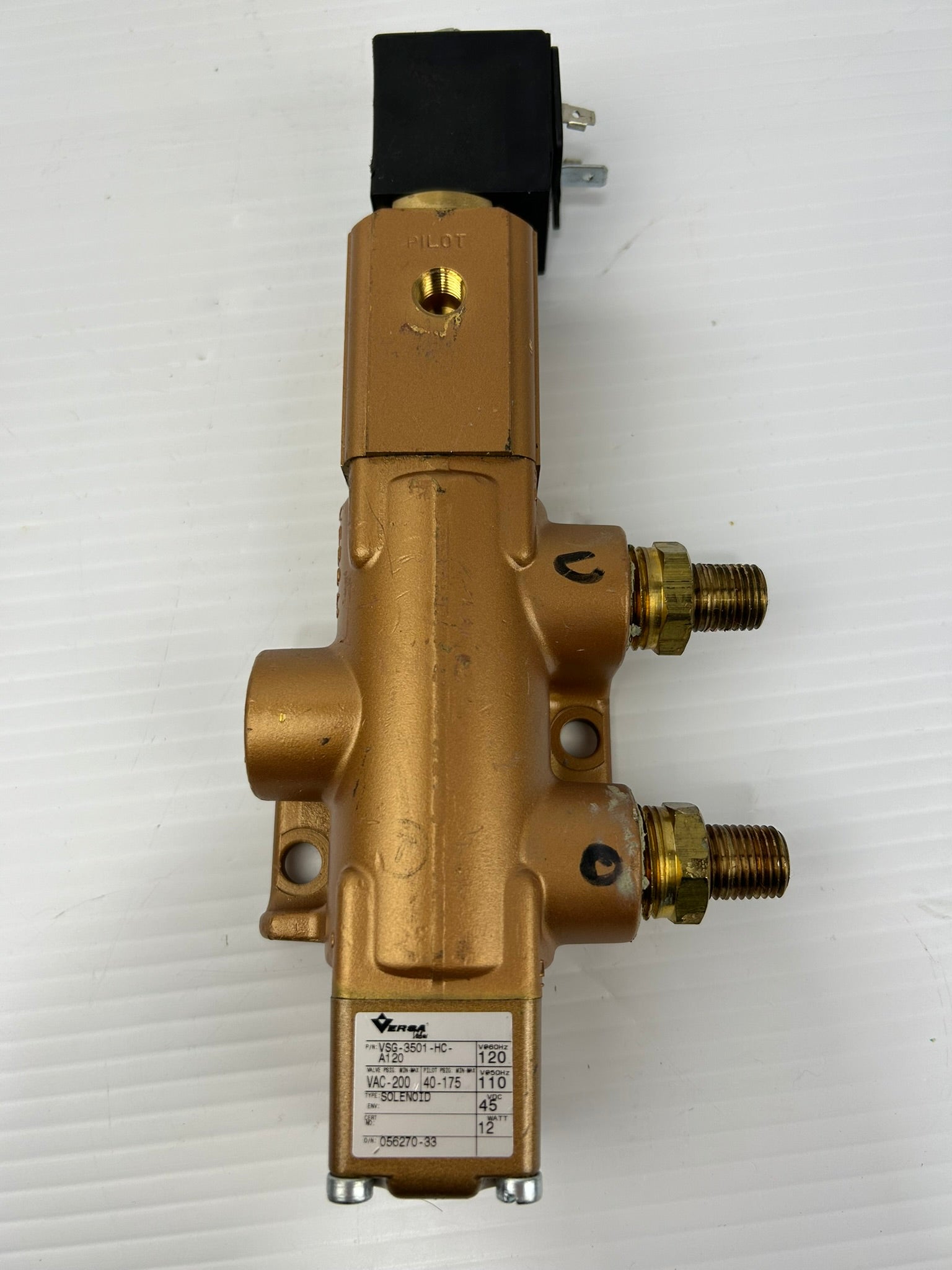 Versa VSG-3501-HC-A120 Three-Way Brass Air Valve 200VAC