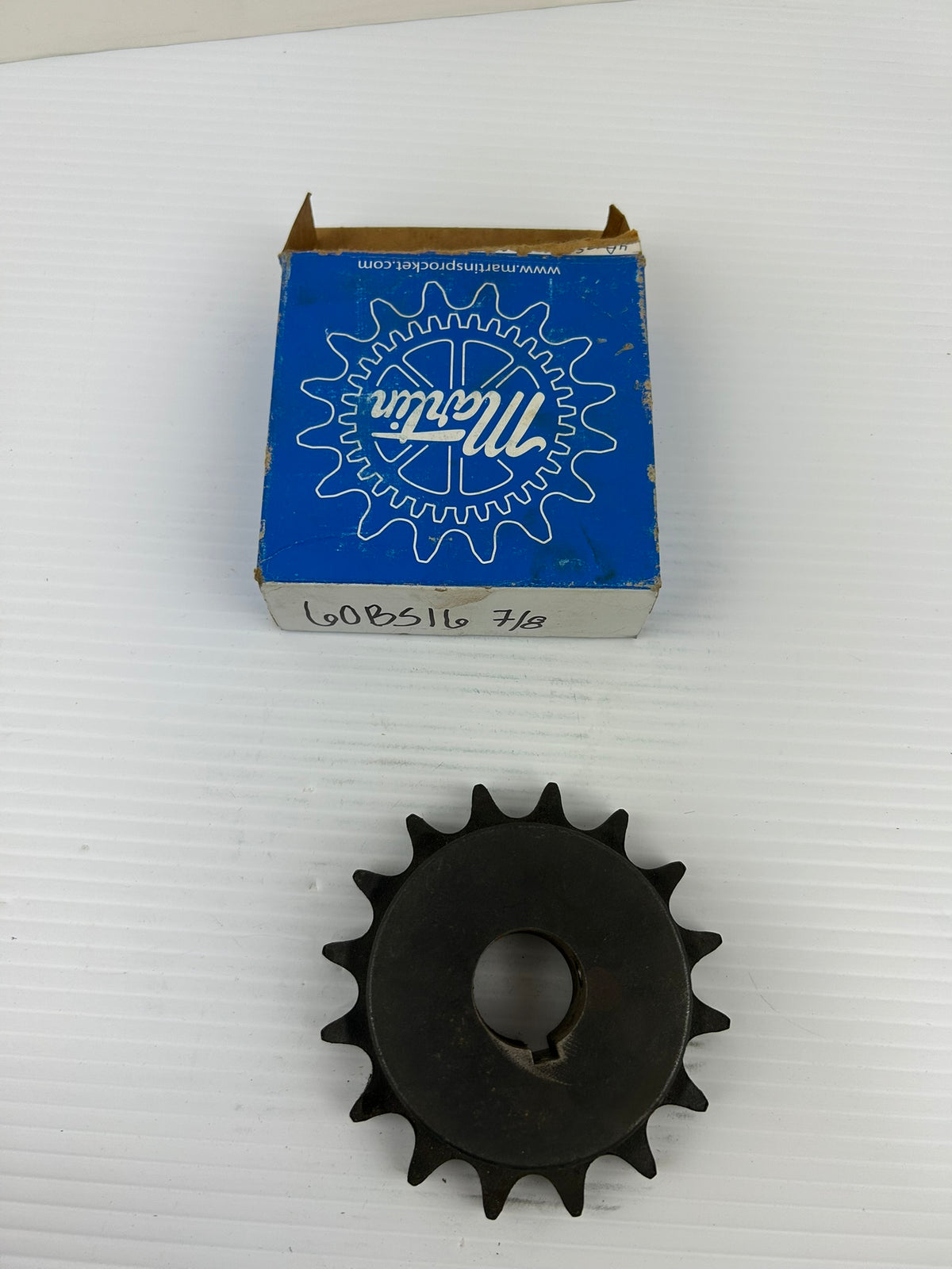 Martin 60BS16 7/8 Sprocket 7/8" Bore Size 16 Teeth - Open Box
