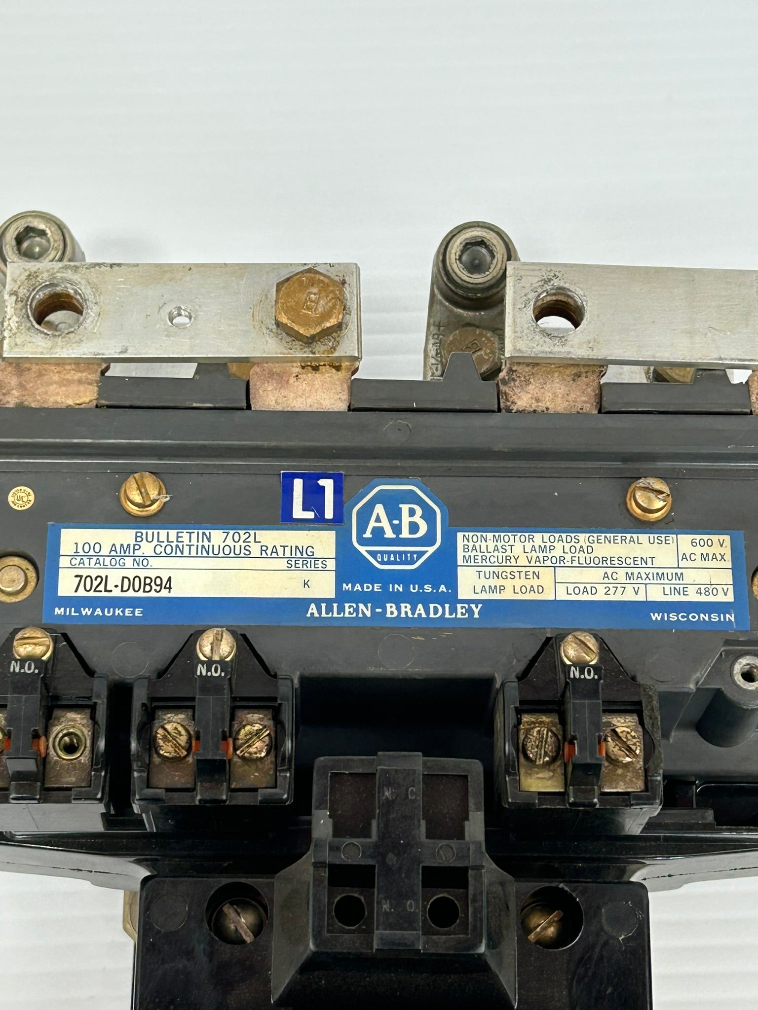 Allen Bradley 702L-D0B94 Contactor 100 Amp Series K Bulletin 702L