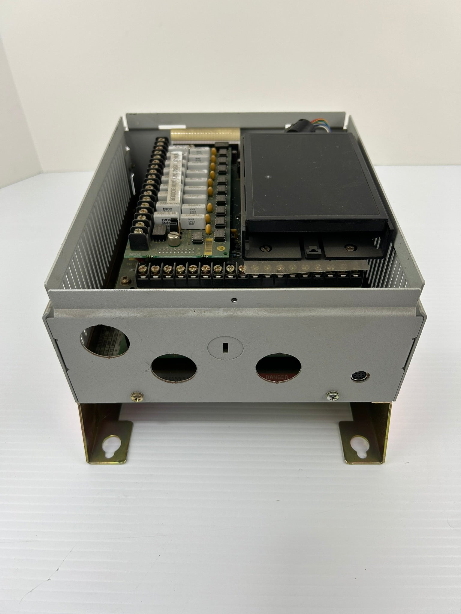 Allen Bradley 1336S-BRF10-AA-EN4 Sensorless Vector Drive Series D - No Top