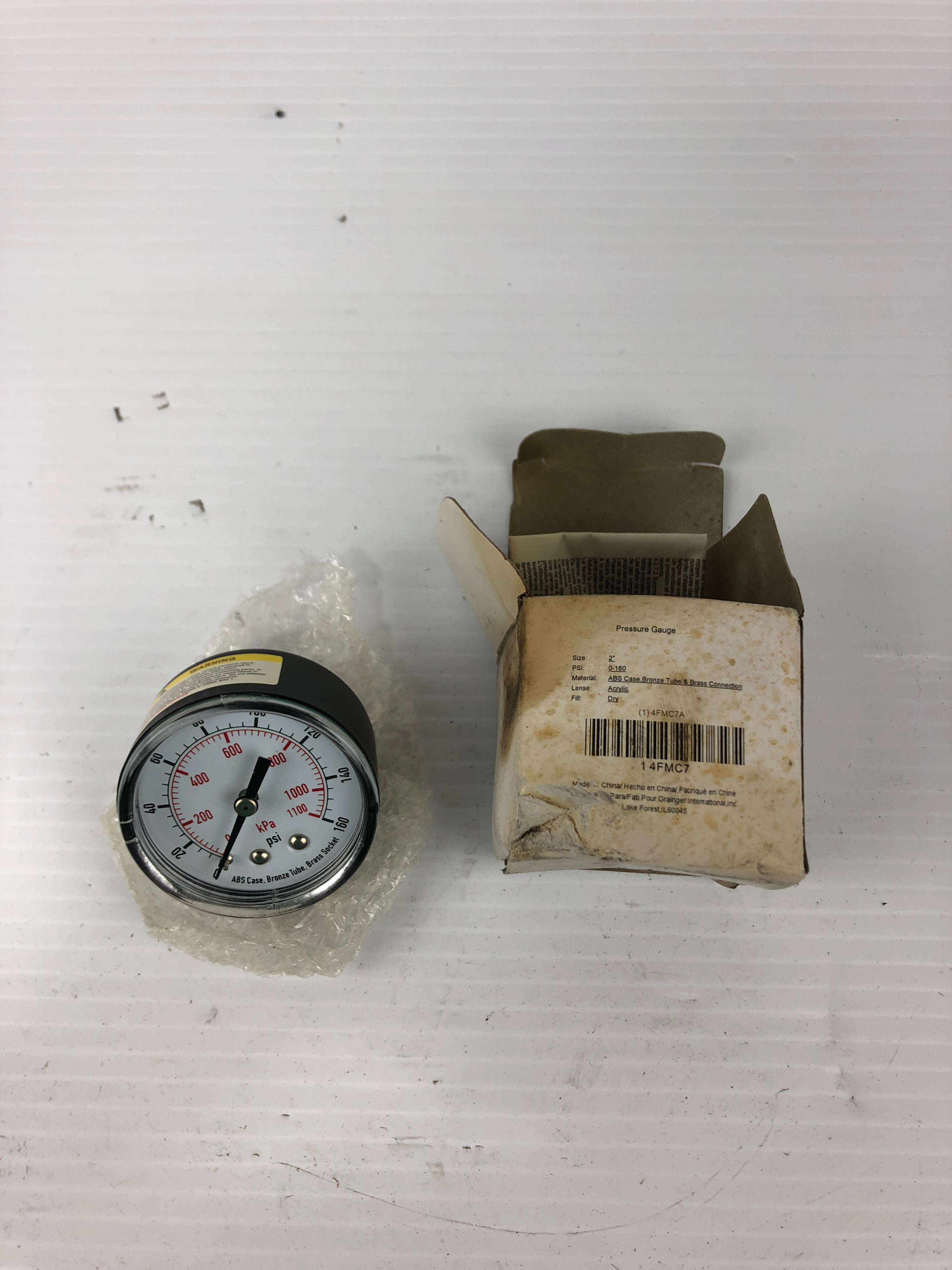 Universal Pressure Gauge 4FMC7A 2" 0-160 PSI 4FMC7