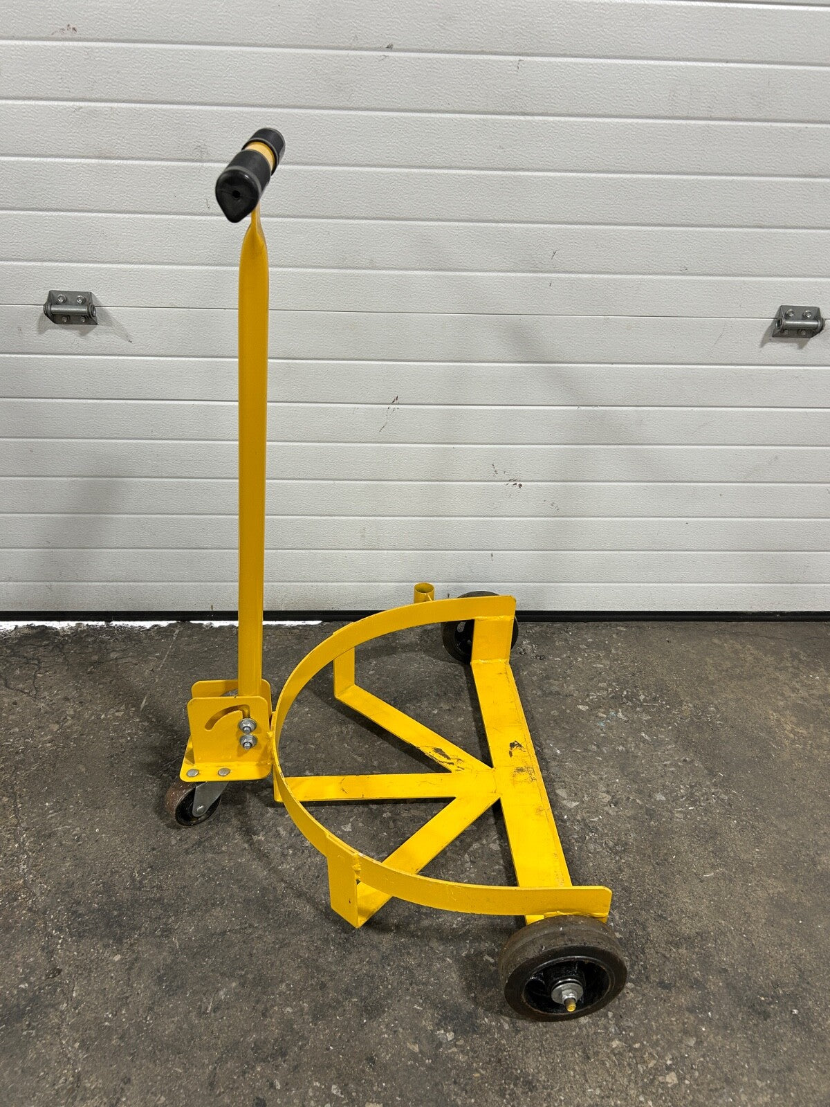 55 Gallon Drum Dolly Low Profile Barrel Handling Equipment Yellow Metal Cart