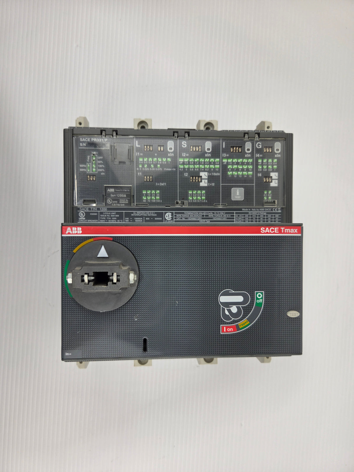 ABB SACE Tmax T7H 1200 Molded Case Circuit Breaker 1200A 3P PR331/P BH71073031