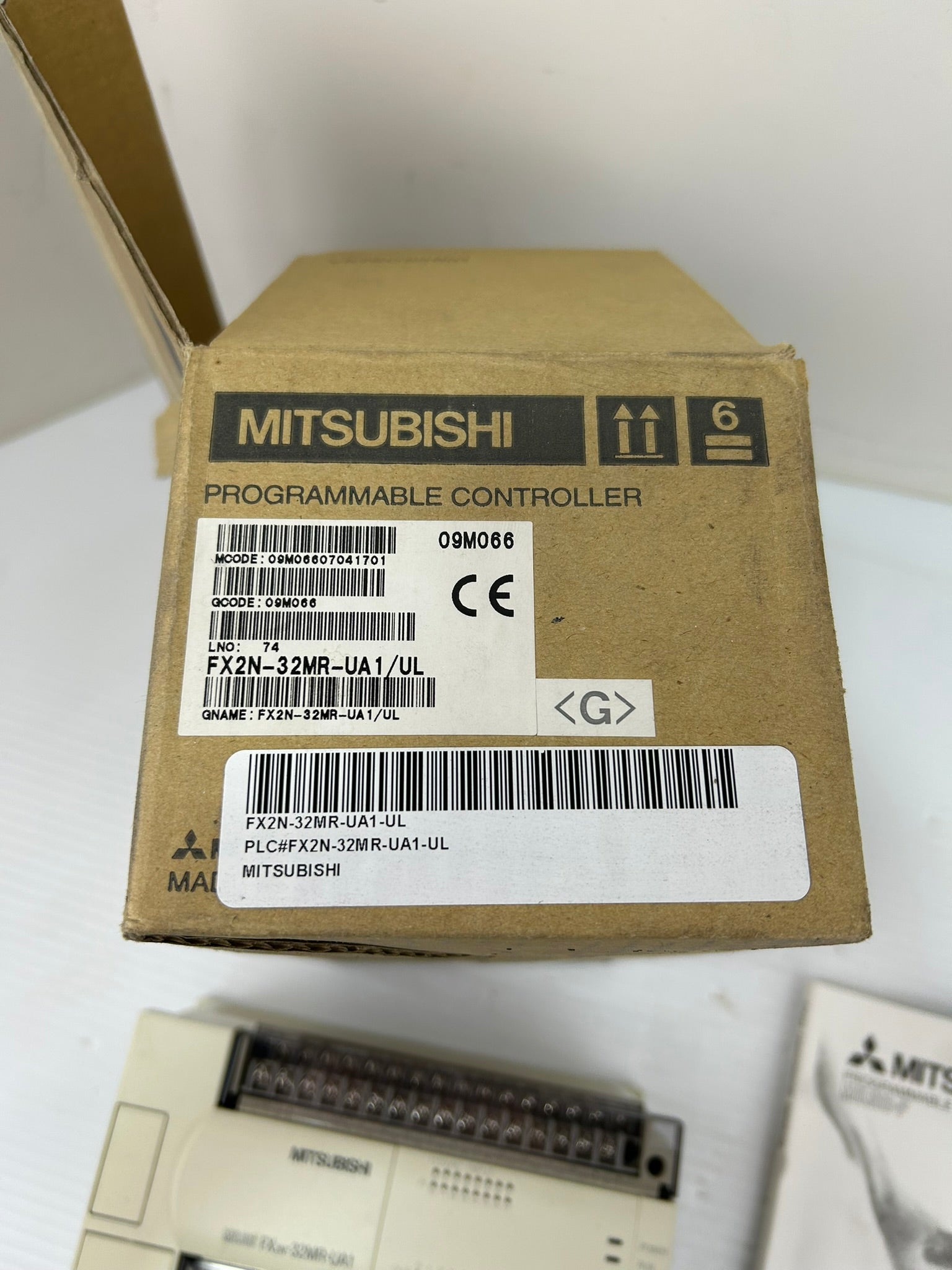 Mitsubishi Melsec FX2N-32MR-UA1/UL Programmable Logic Controller Module