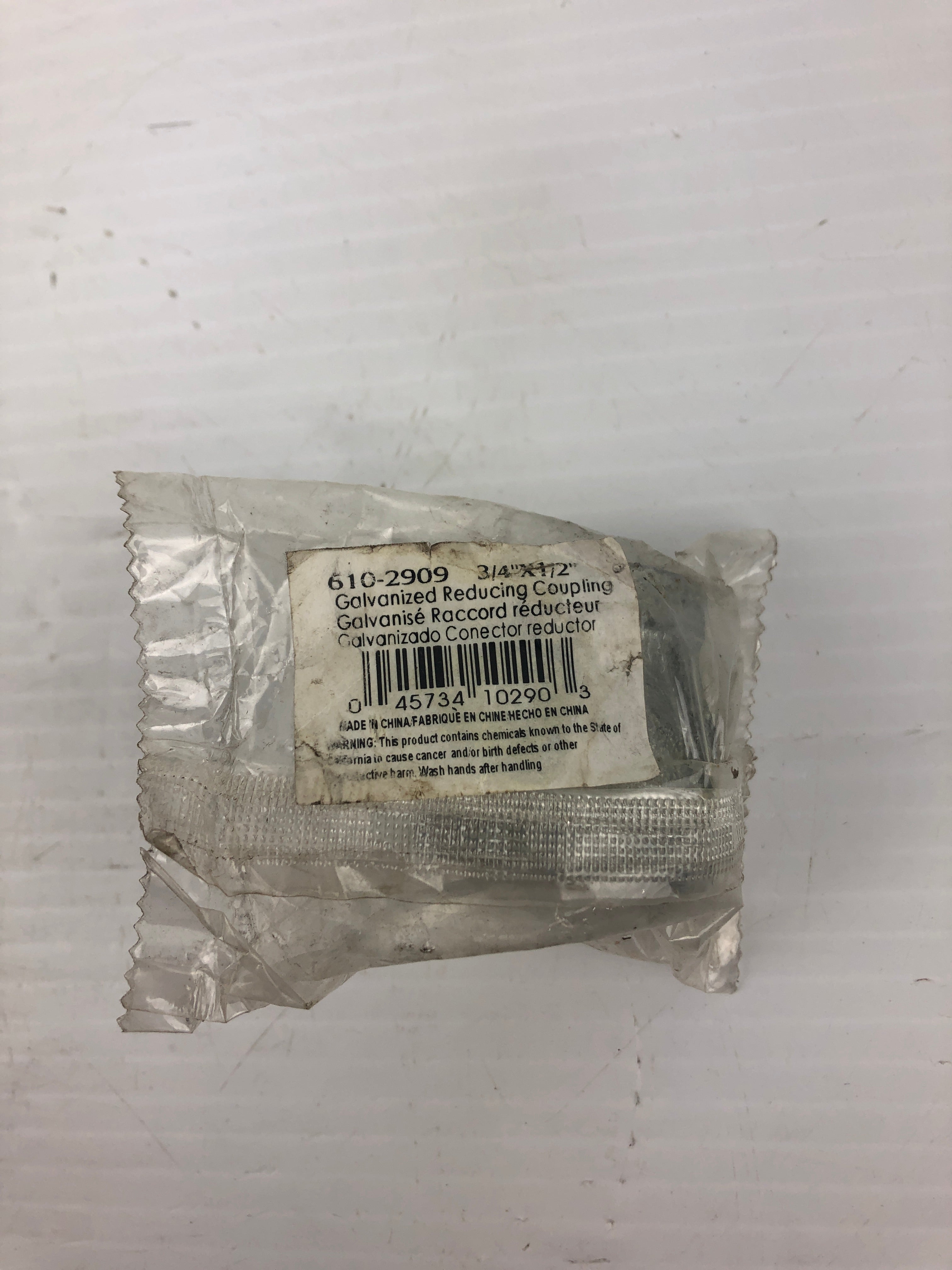 610-2909 Galvanized Reducing Coupling 3/4" x 1/2"