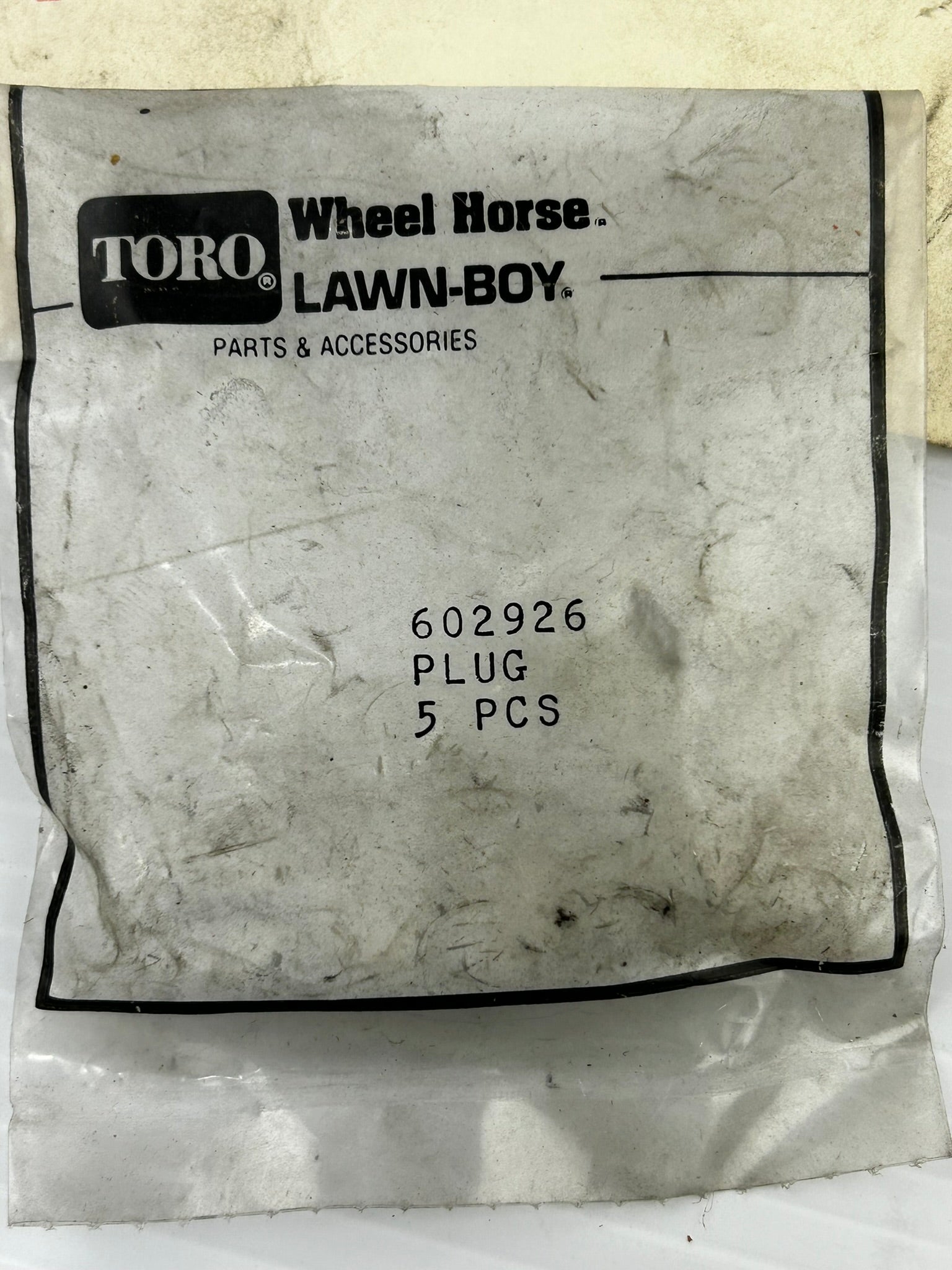 Toro Wheel Horse Lawn-Boy Plug 602926 - Package of 5