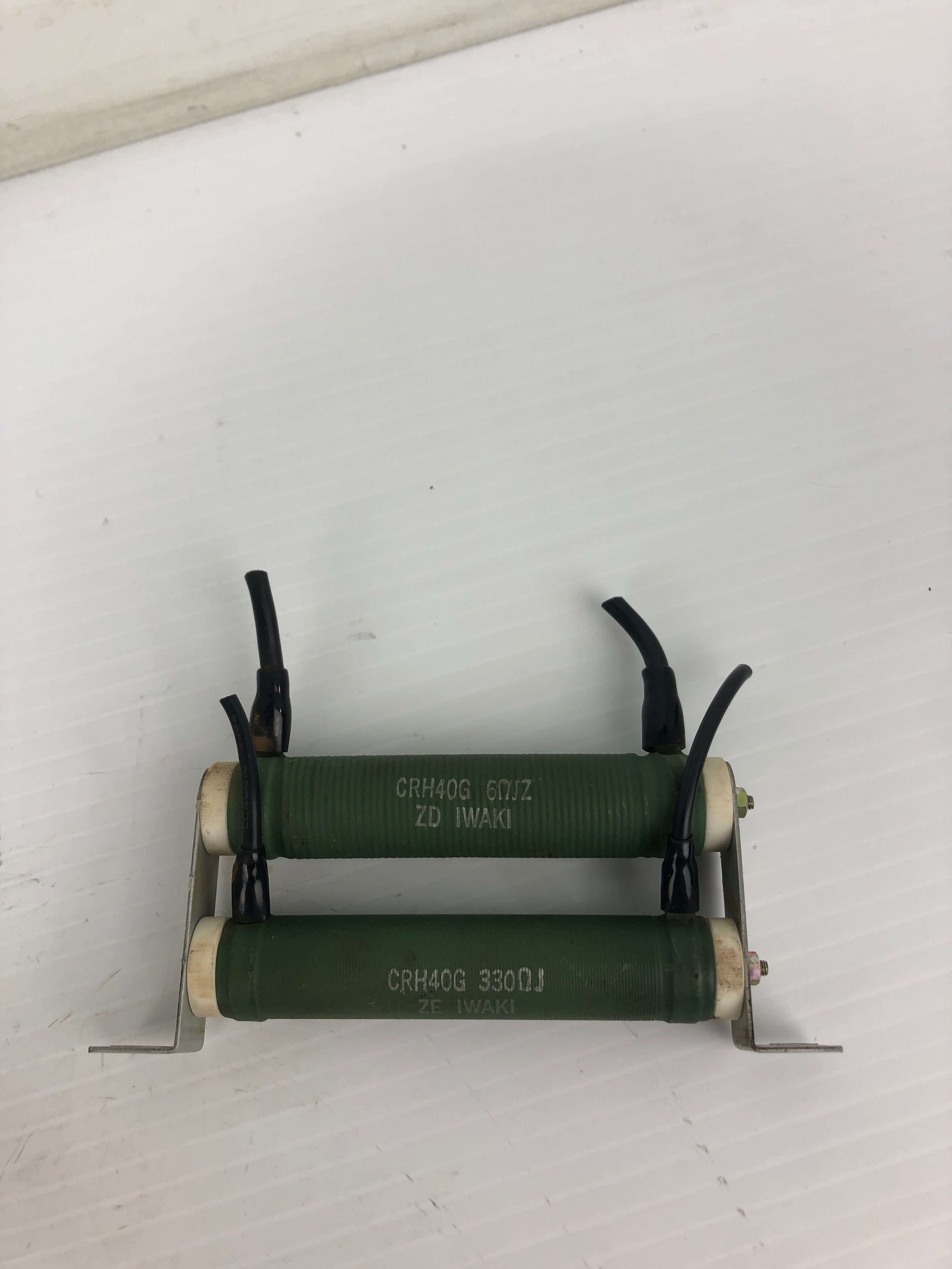 Iwaki CRH40G 6ΩJZ and 330ΩJ Resistor
