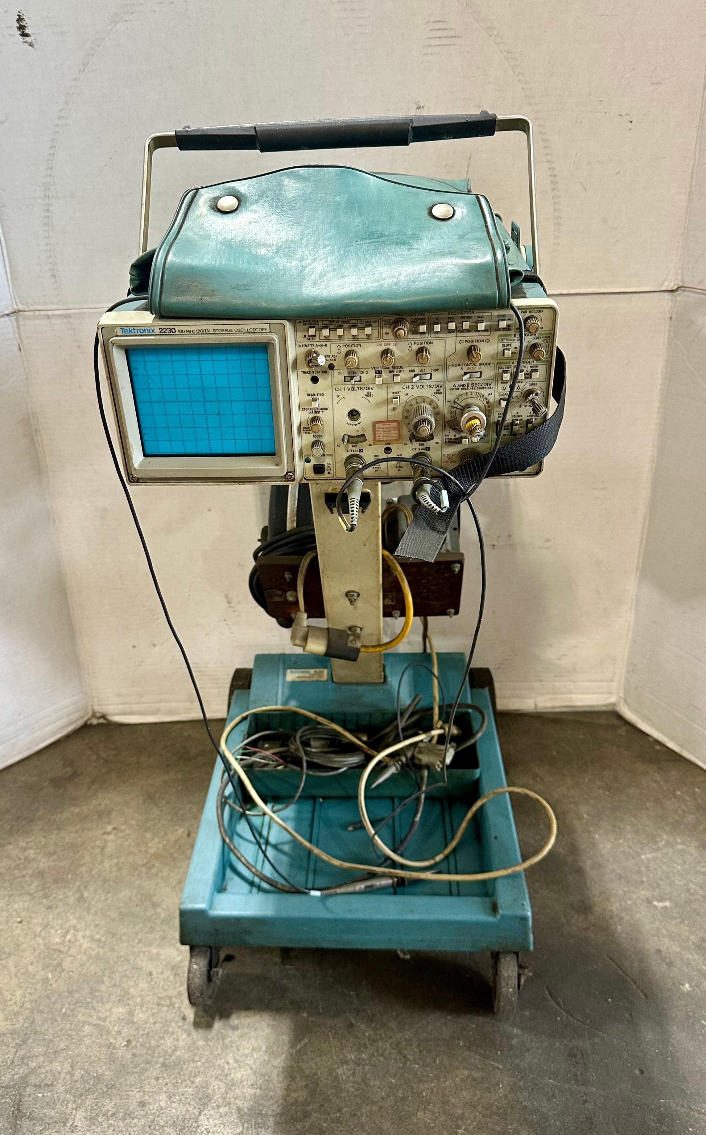 Tektronix 100 MHz Digital Storage Oscilloscope 2230 with K212 Portable Instrument Cart