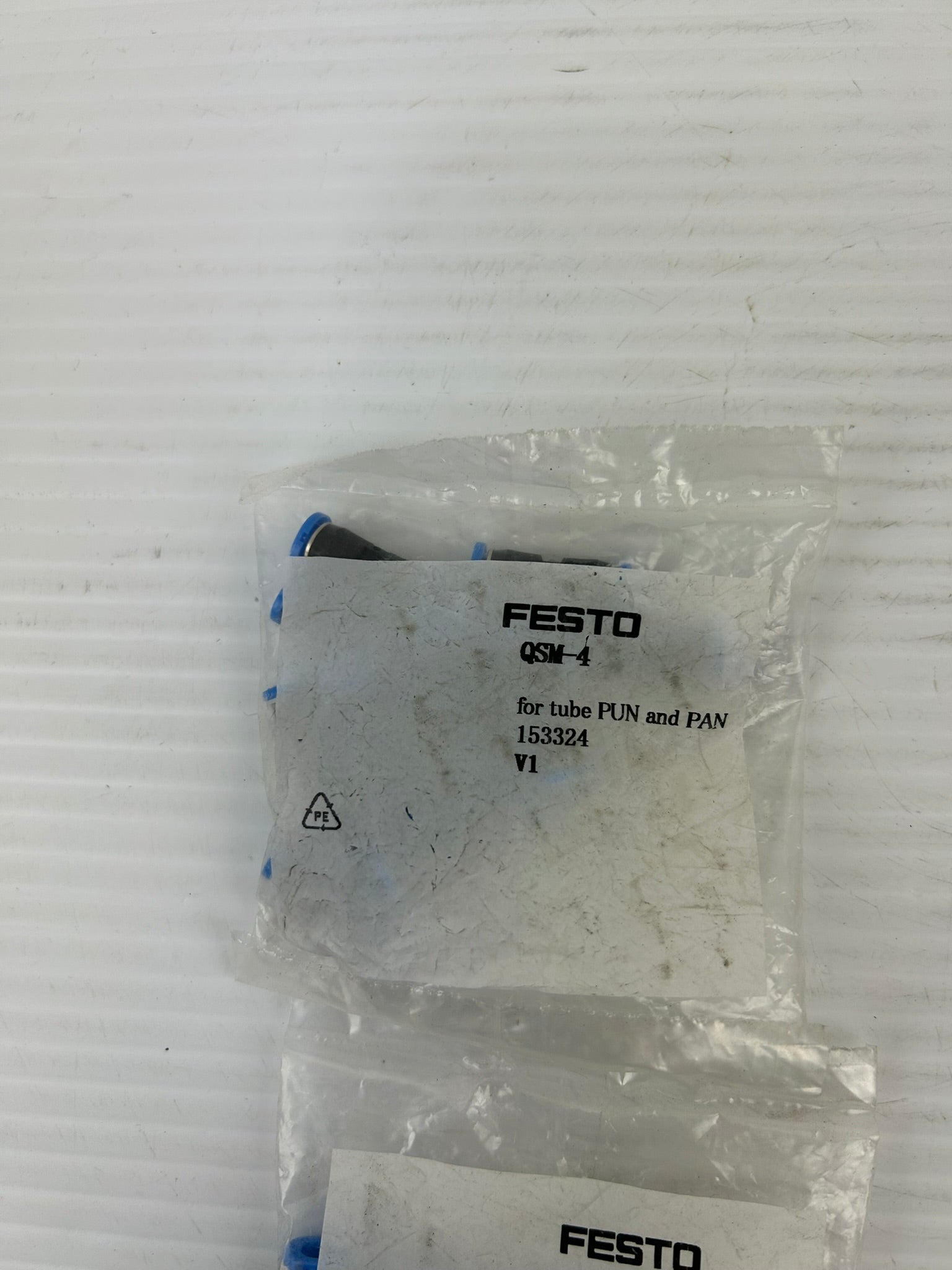 Festo QSM-4 Push In Connector 153324 - Lot of 20