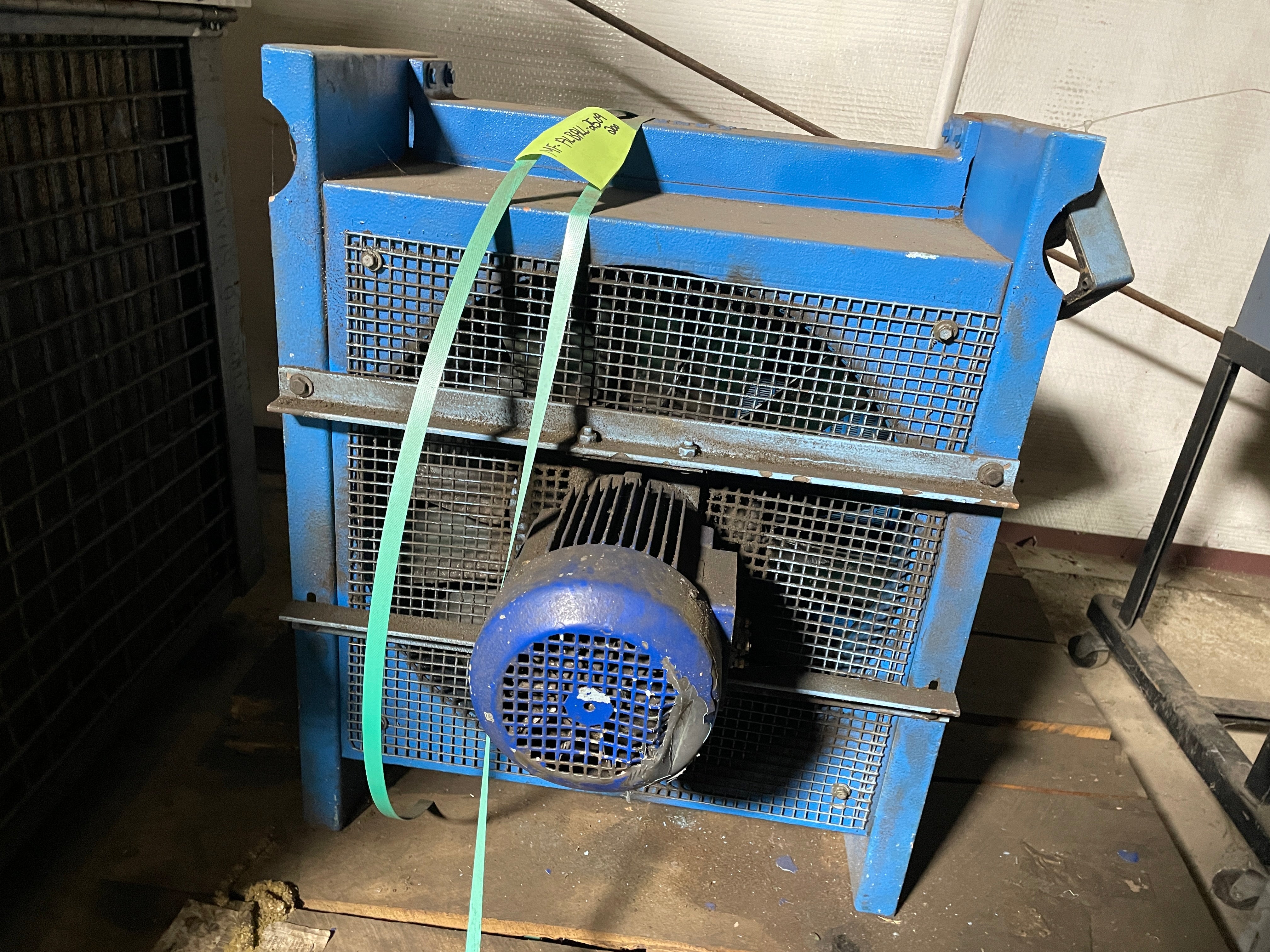 Behr 25 092 00 Forced Air Radiator Heat Exchanger