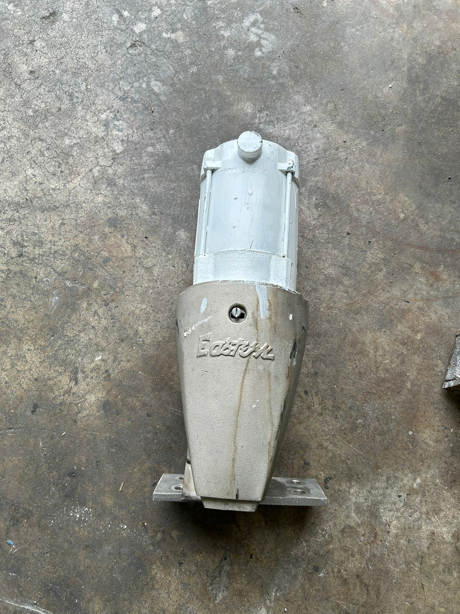 Eastern RH-2 Drum Barrel Mixer with Reliance Electric Motor P48G2405R-JZ