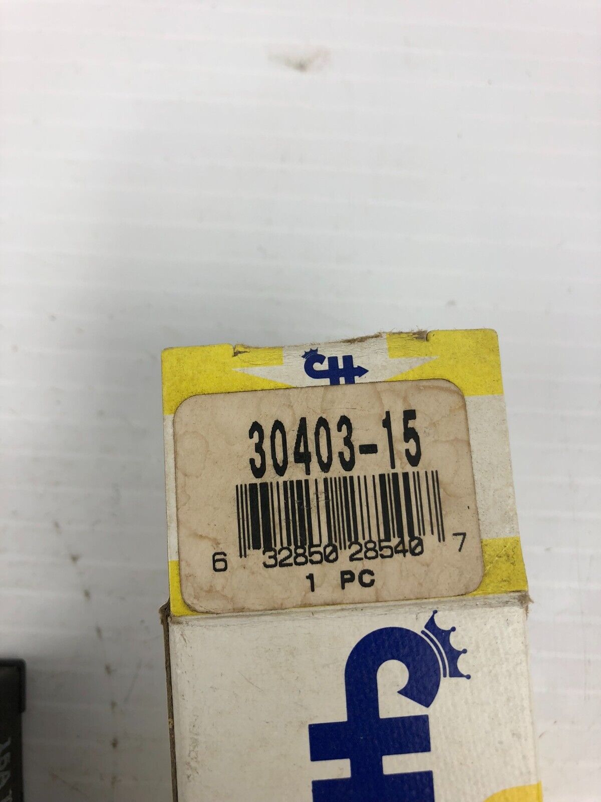 Cole Hersee 30403-15 Circuit Breaker