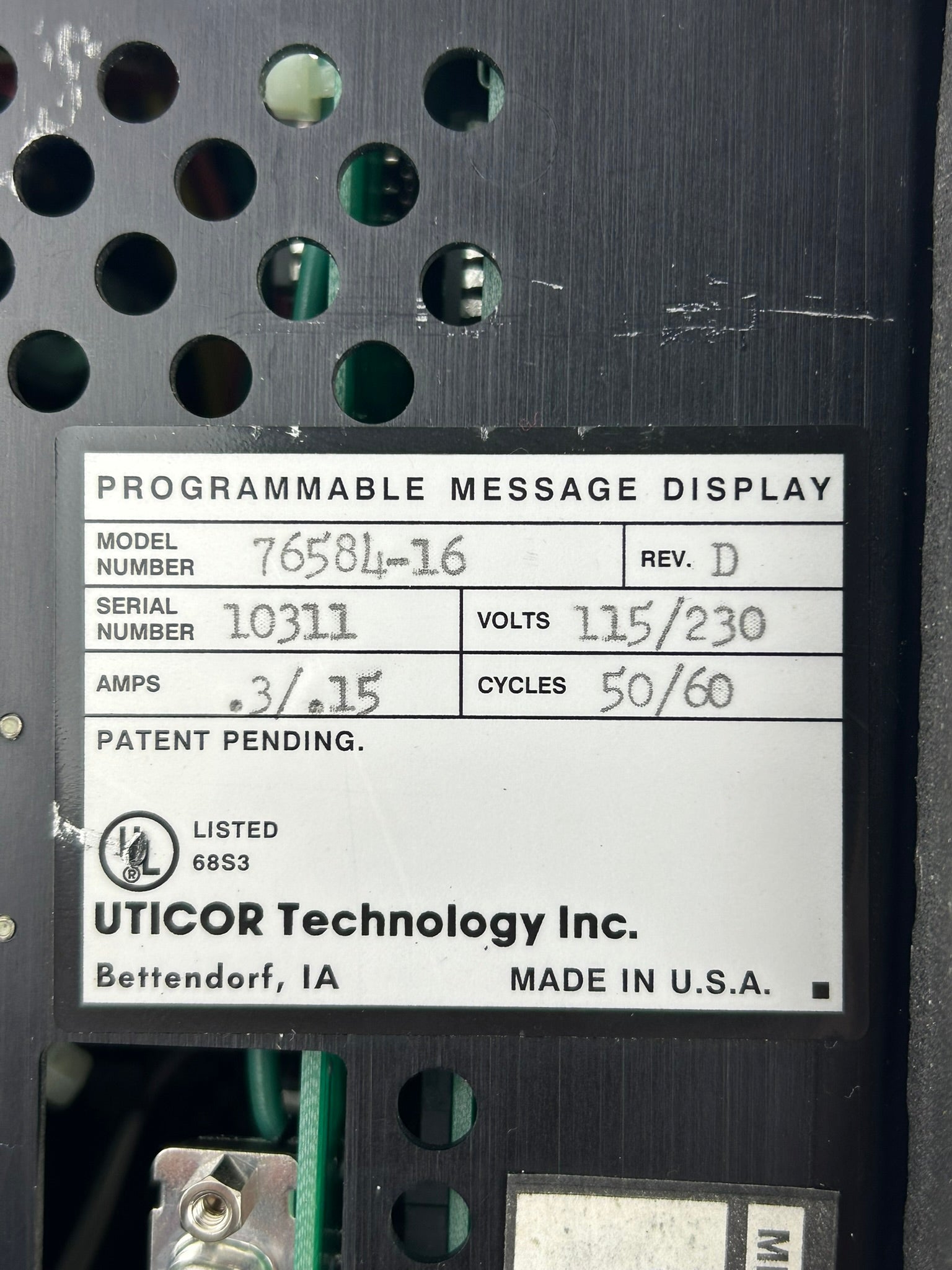 Uticor Technology 76584-16 Programmable Message Display Rev. D 115/230V .3/.15A