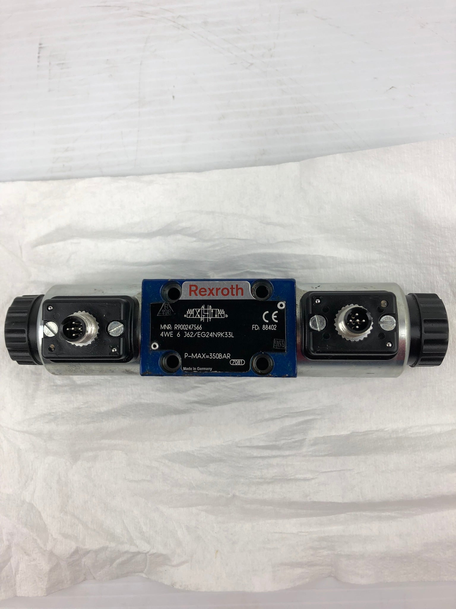 Rexroth 4WE 6 J62/EG24N9K33L Control Valve R900247566