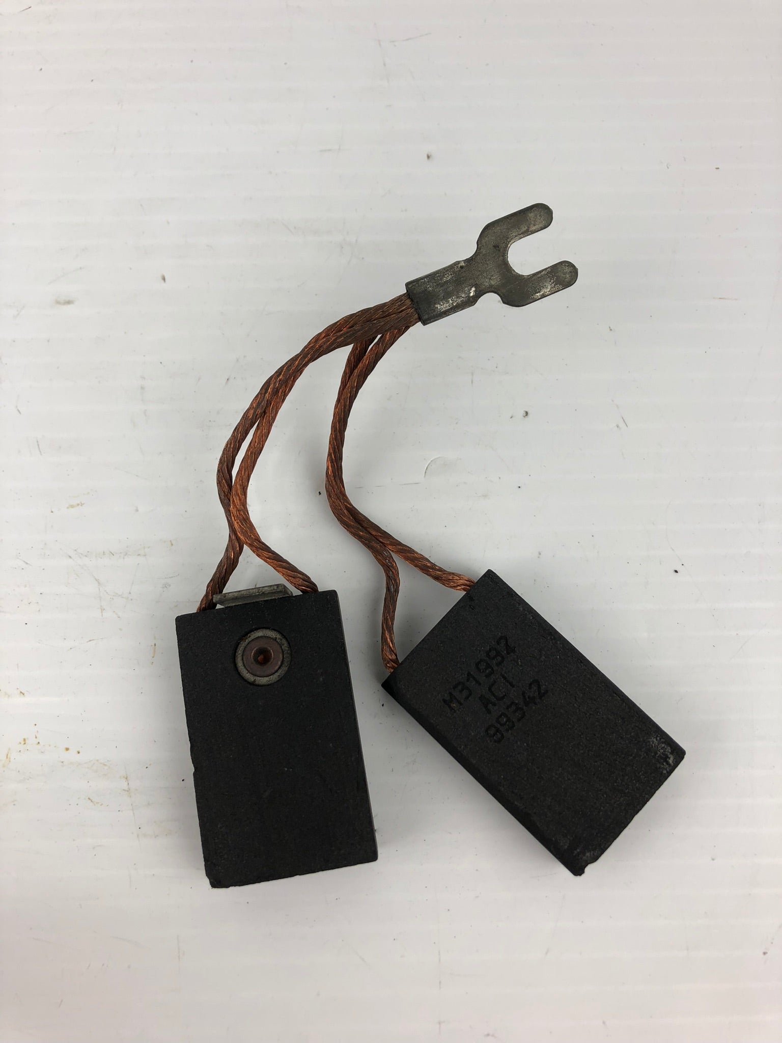 M31992 Motor Brush ACI 99342