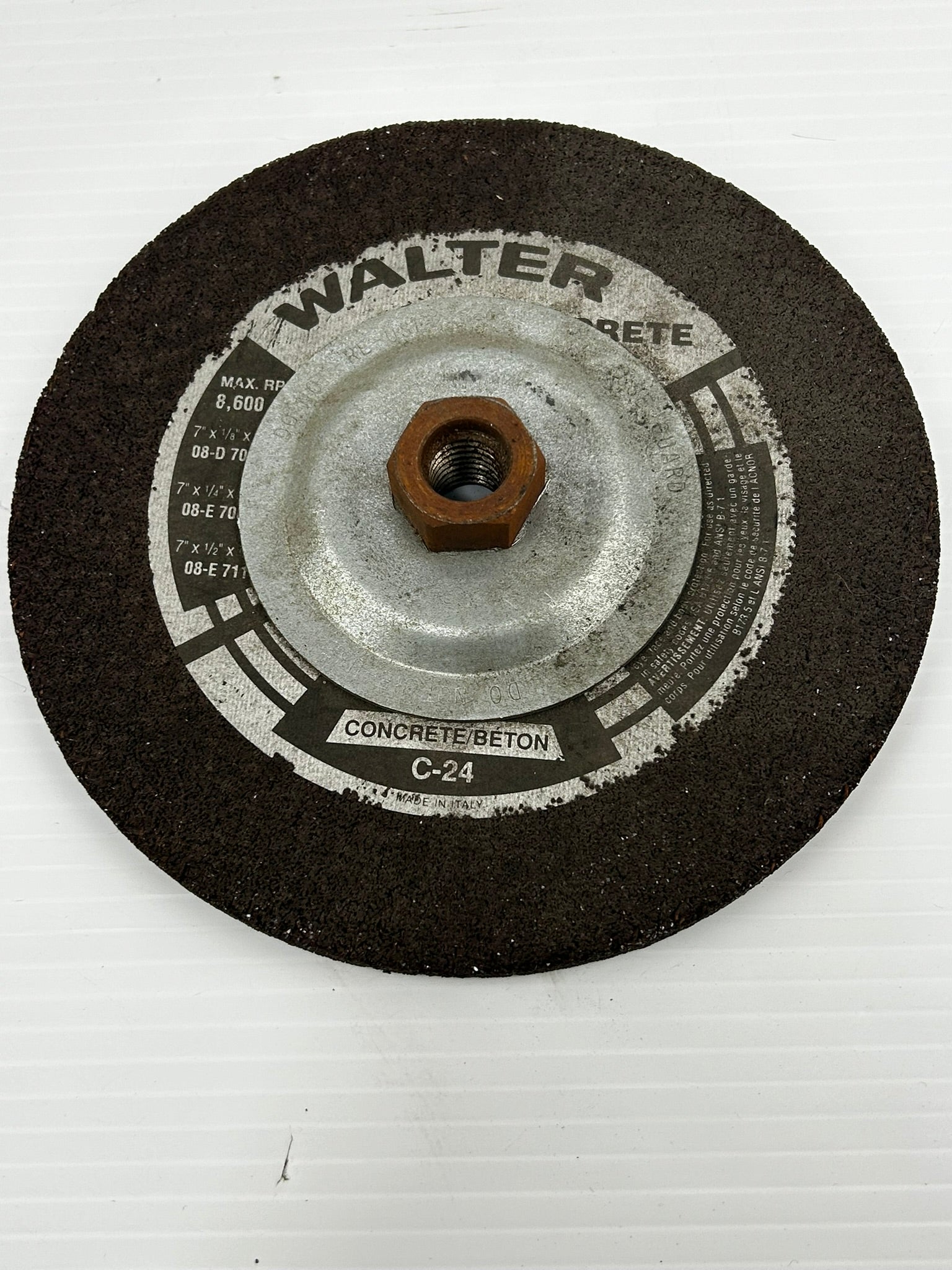 Walter C-24 Concrete/Beton Grinding Wheel 7" x 1/8" 8,600 Max RPM