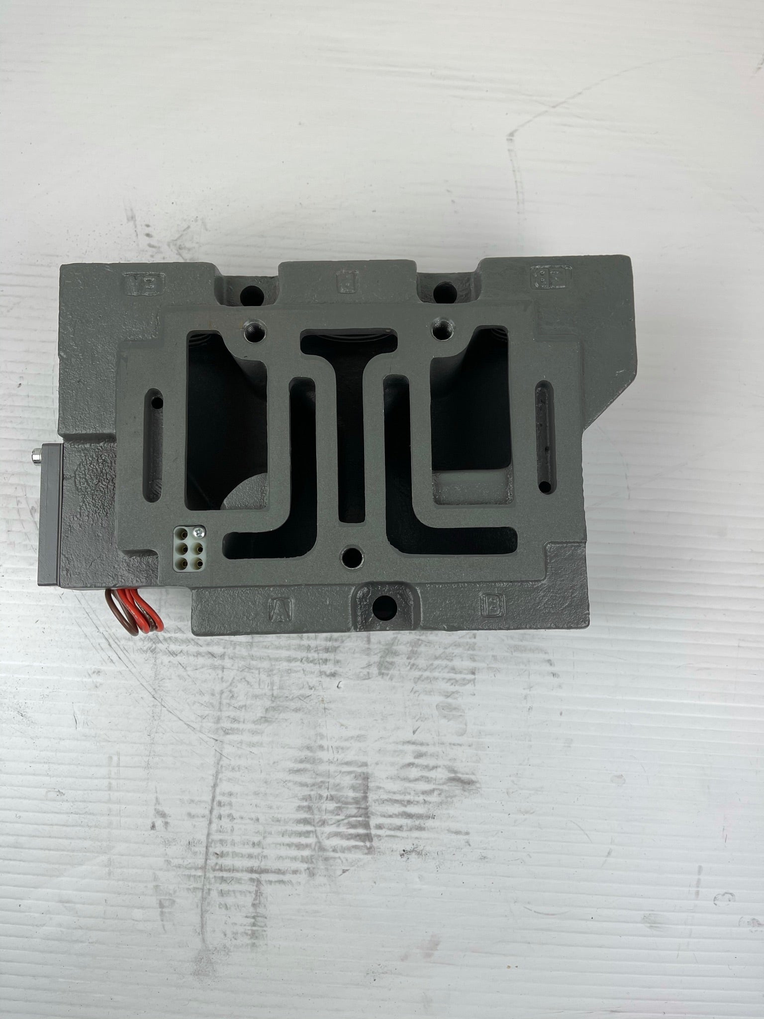 Valve Manifold Base 003 209D