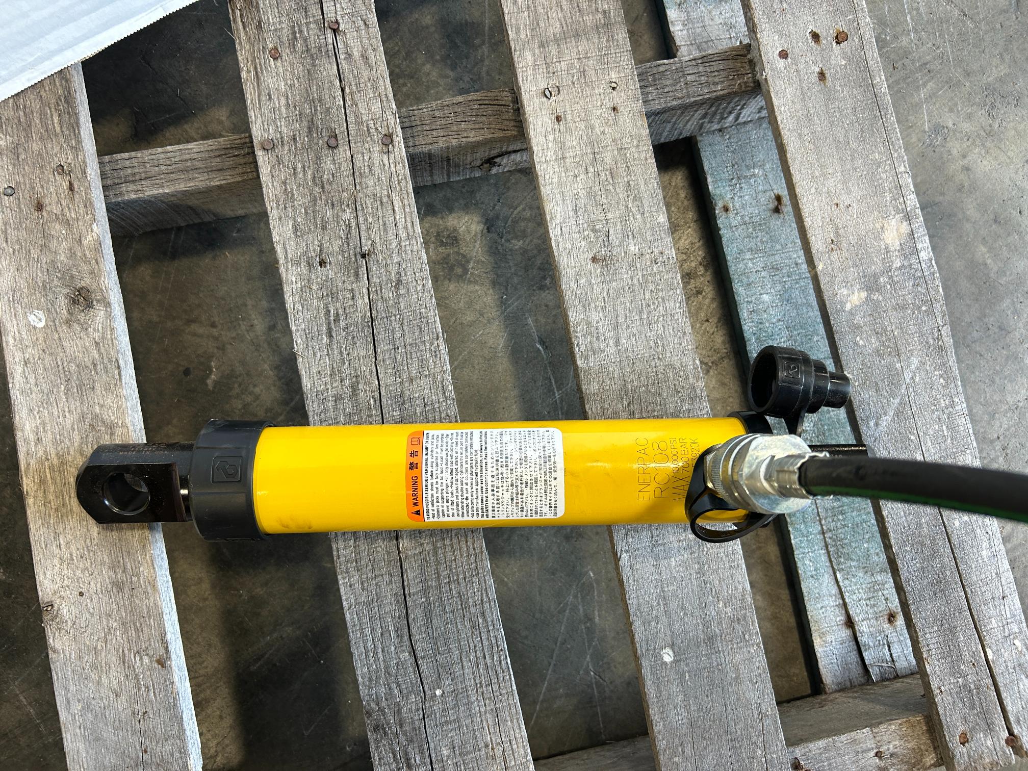 Enerpac P25 Hand Pump 2500 Tons/PSI with RC108 Hydraulic Cylinder 10T 10,000 PSI