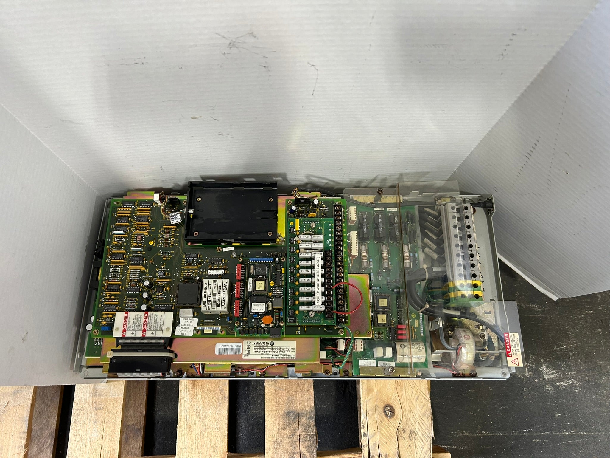 Allen Bradley Variable Frequency Drive 1336S-B040-AX-EN4-L6 /D - No Keypad
