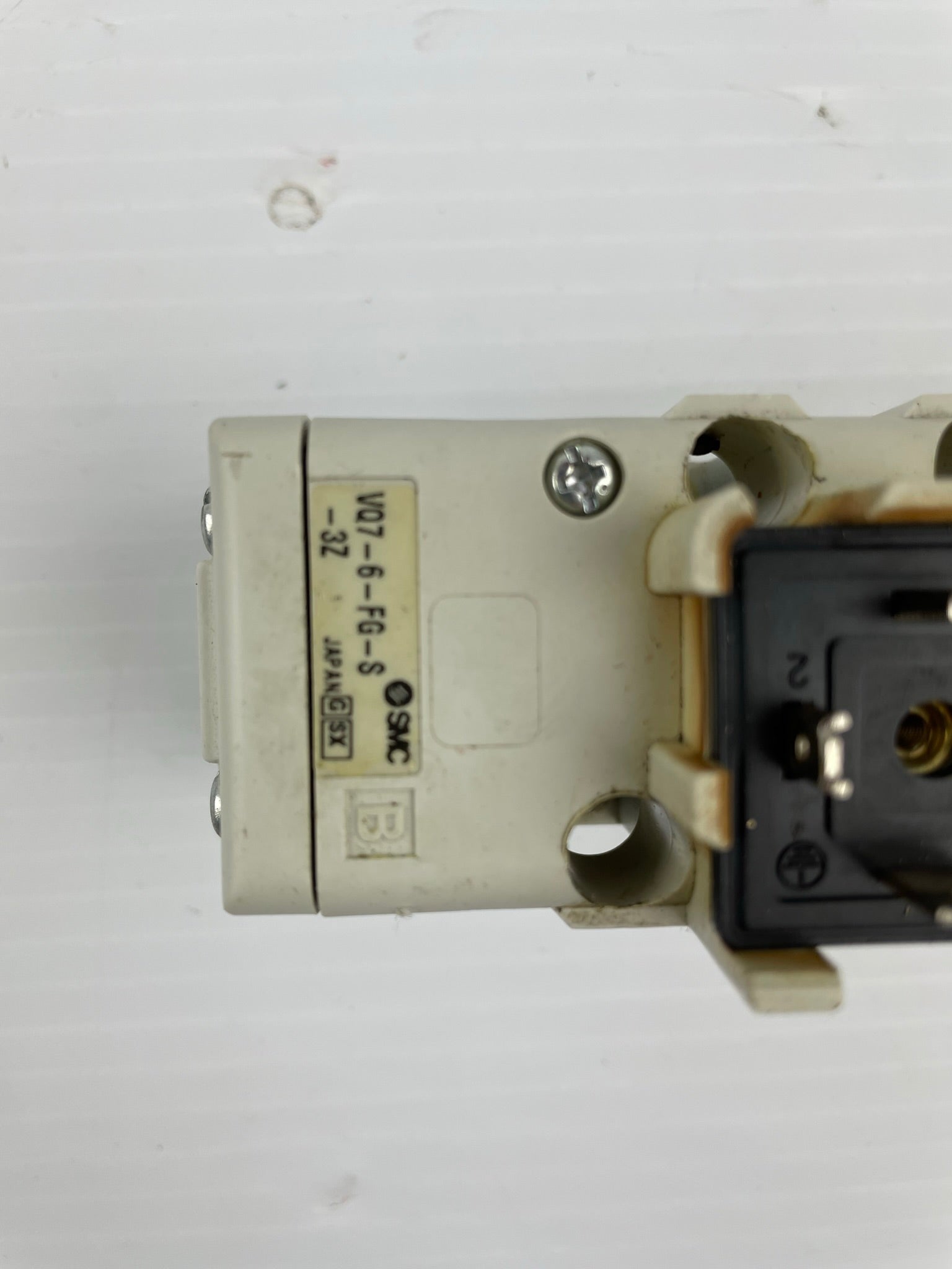 SMC Solenoid Valve VQ7-6-FG-S-3Z Pressure Rating 0.15~1.0MPa