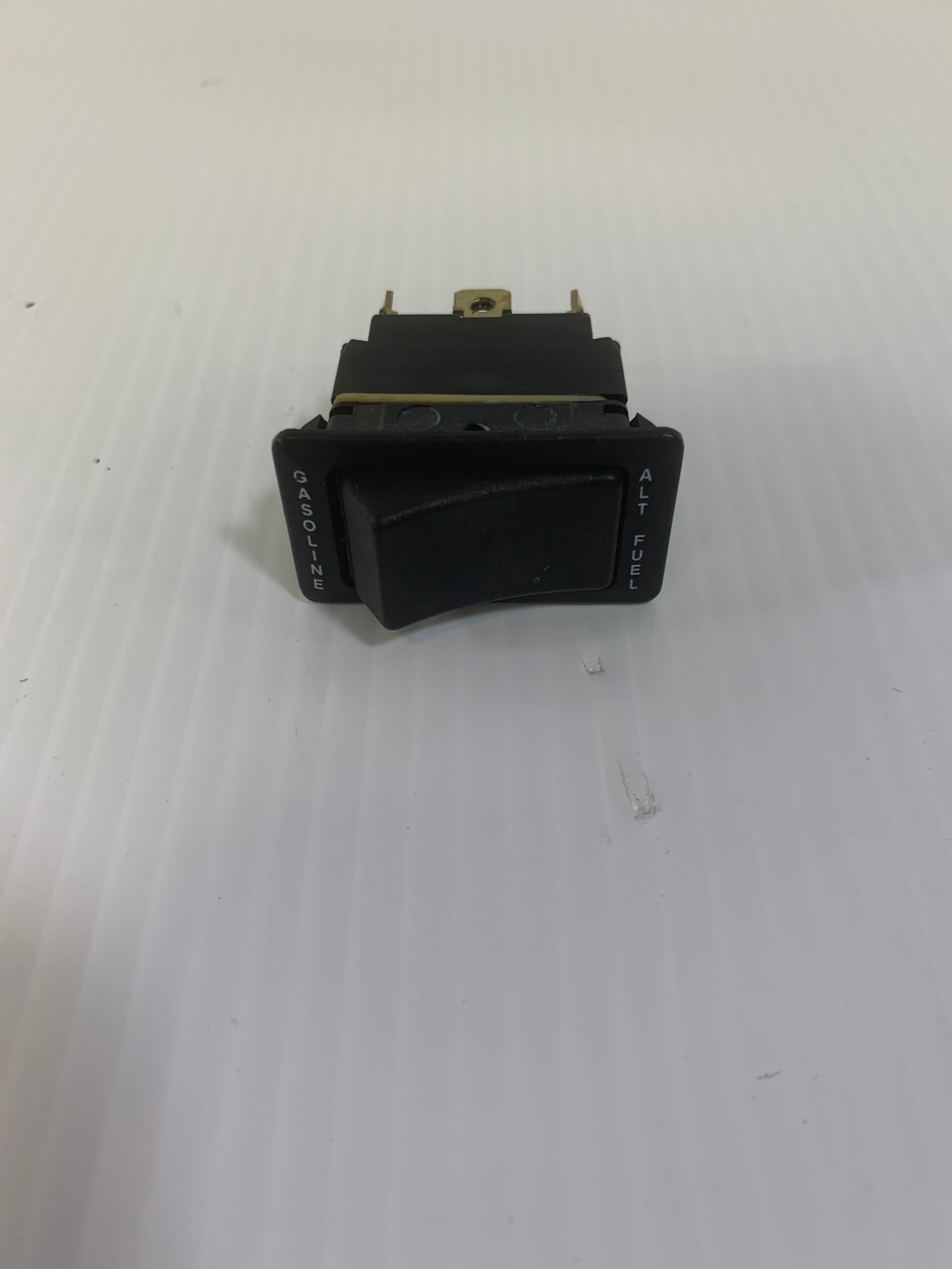 Eaton Gasoline/Alt Fuel Toggle Switch 7402K4 - Lot of 5